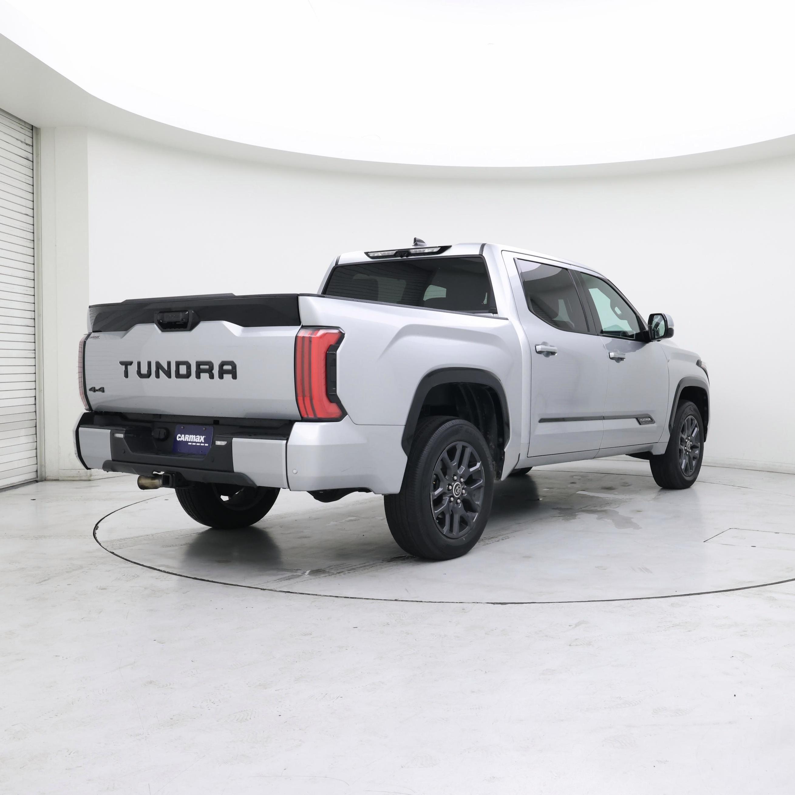 Thumbnail: 2023 Toyota Tundra - 8