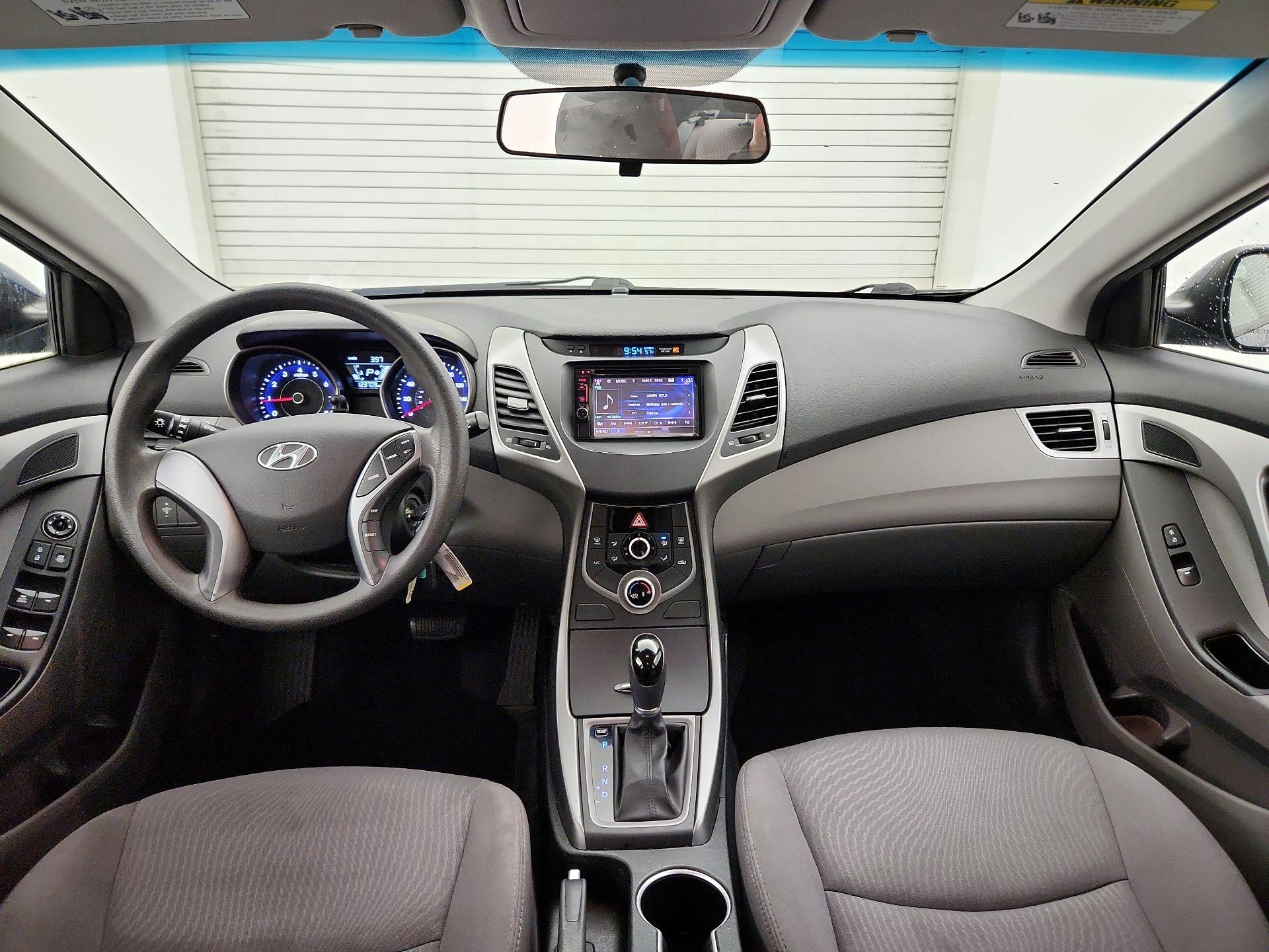 Thumbnail: 2016 Hyundai Elantra - 9