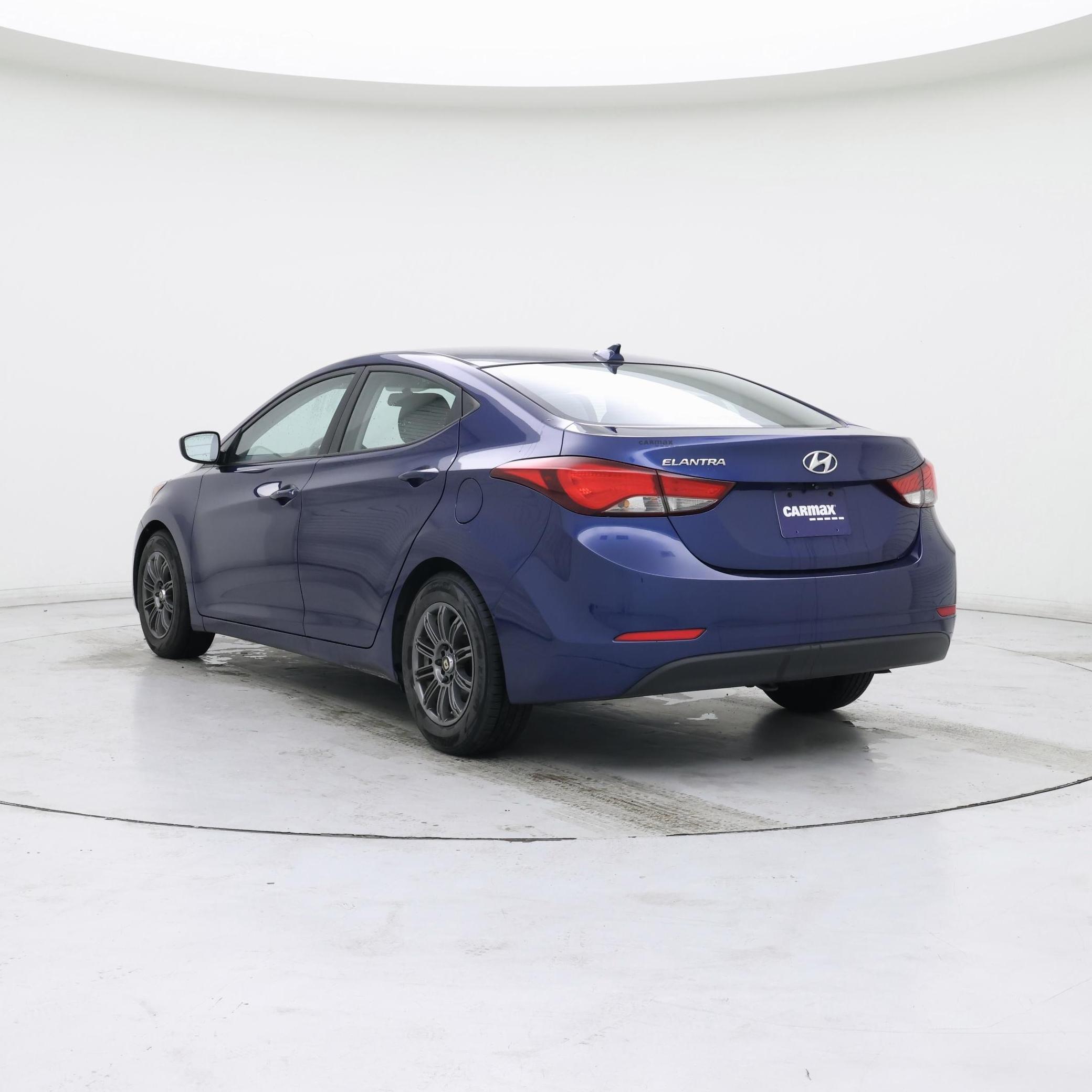 Thumbnail: 2016 Hyundai Elantra - 2