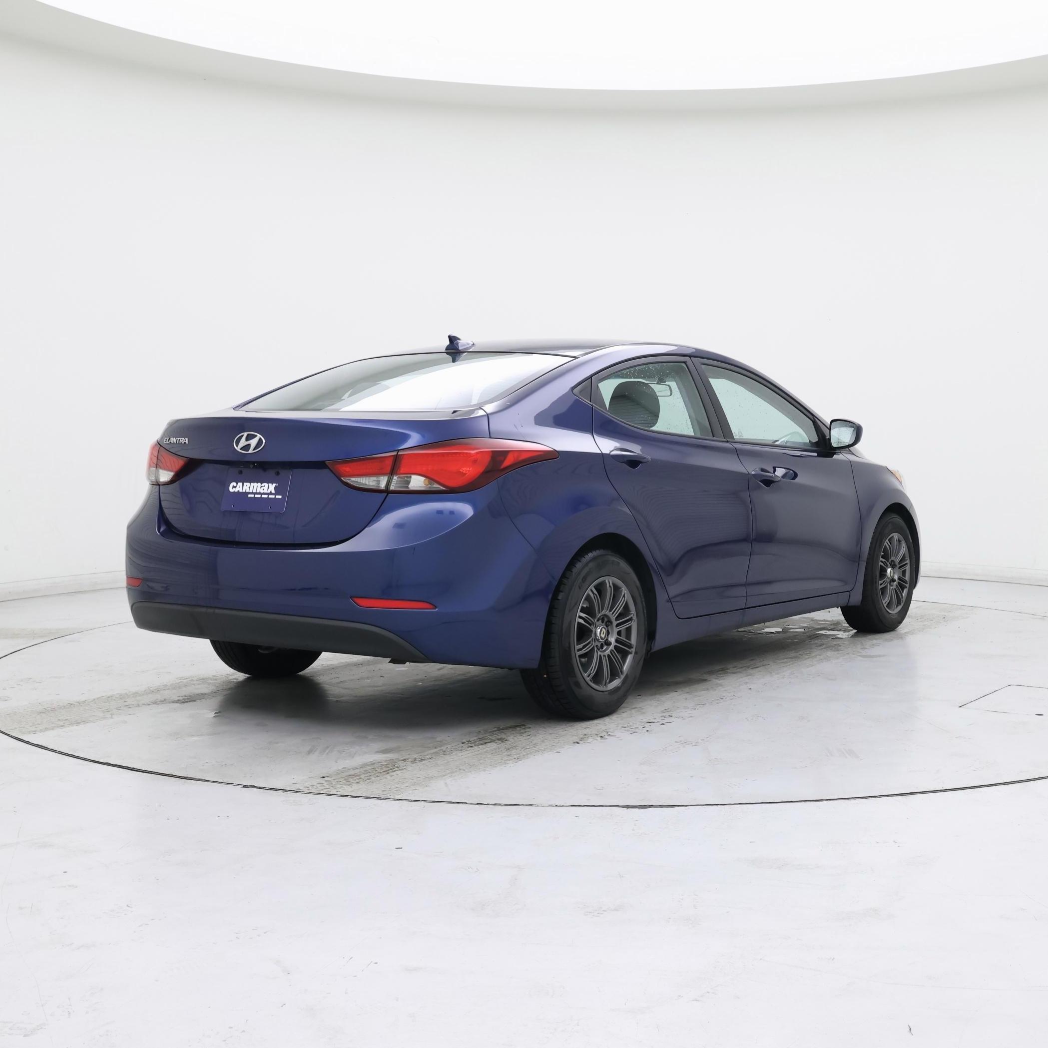 Thumbnail: 2016 Hyundai Elantra - 8