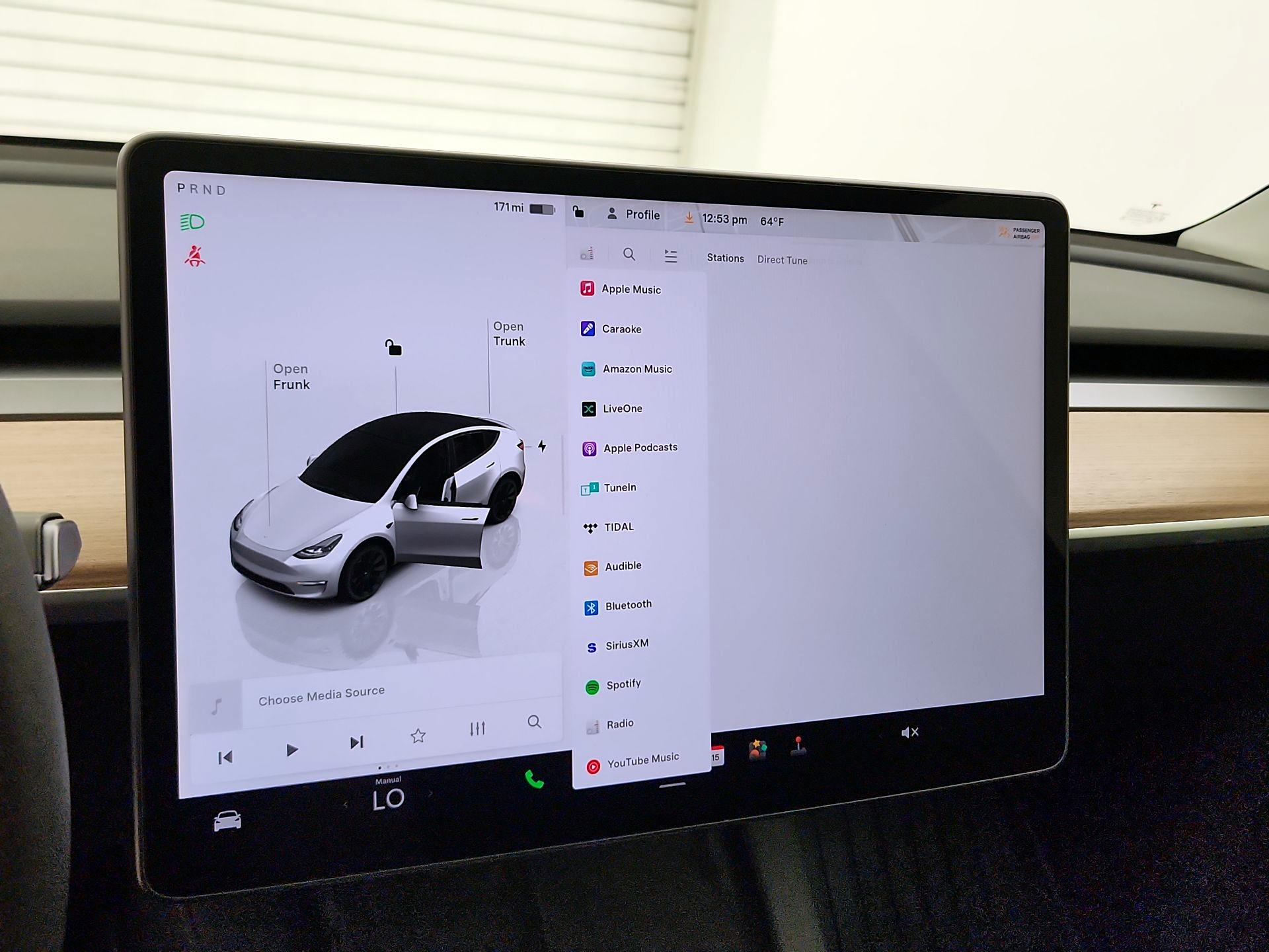 Thumbnail: 2023 Tesla Model Y - 15