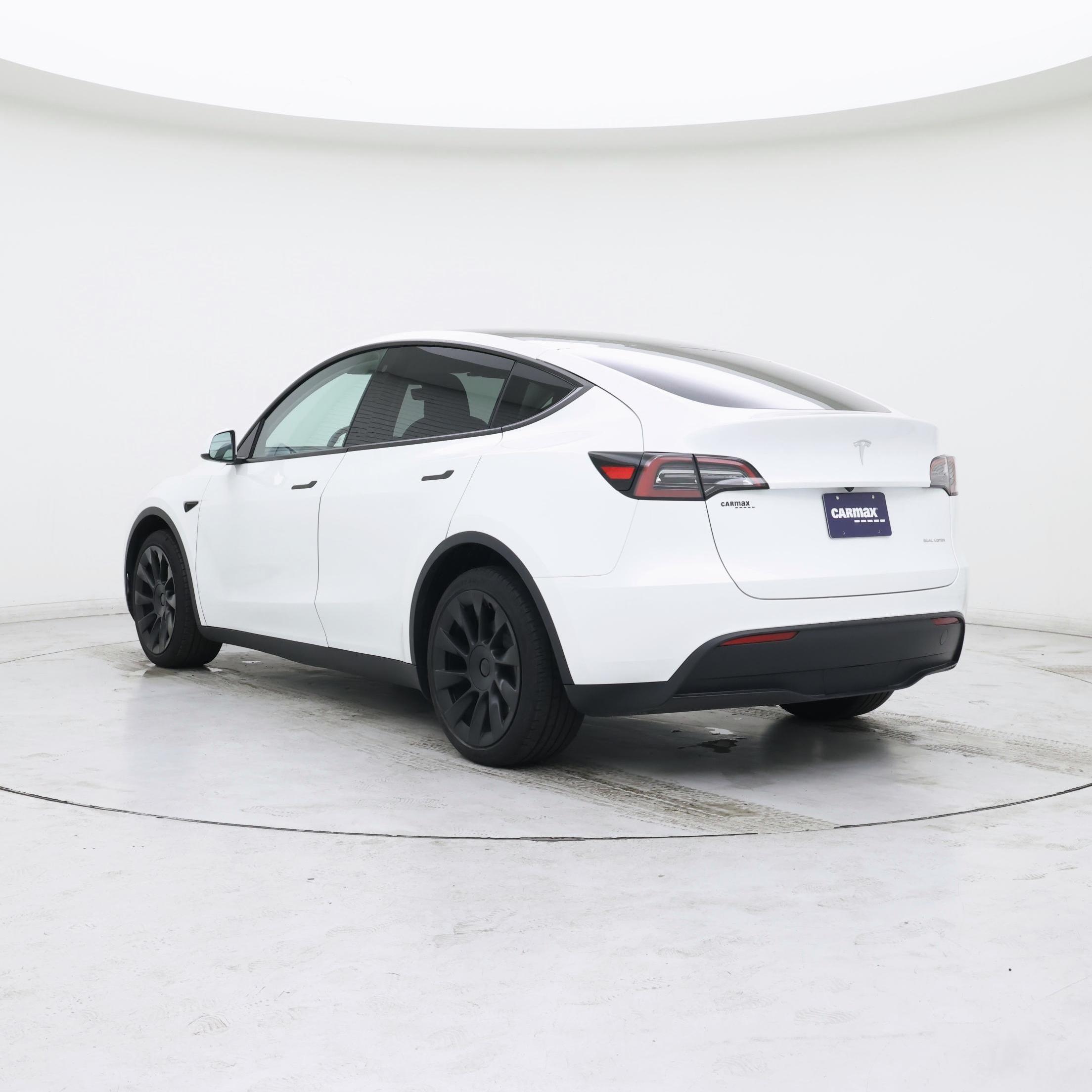 Thumbnail: 2023 Tesla Model Y - 2