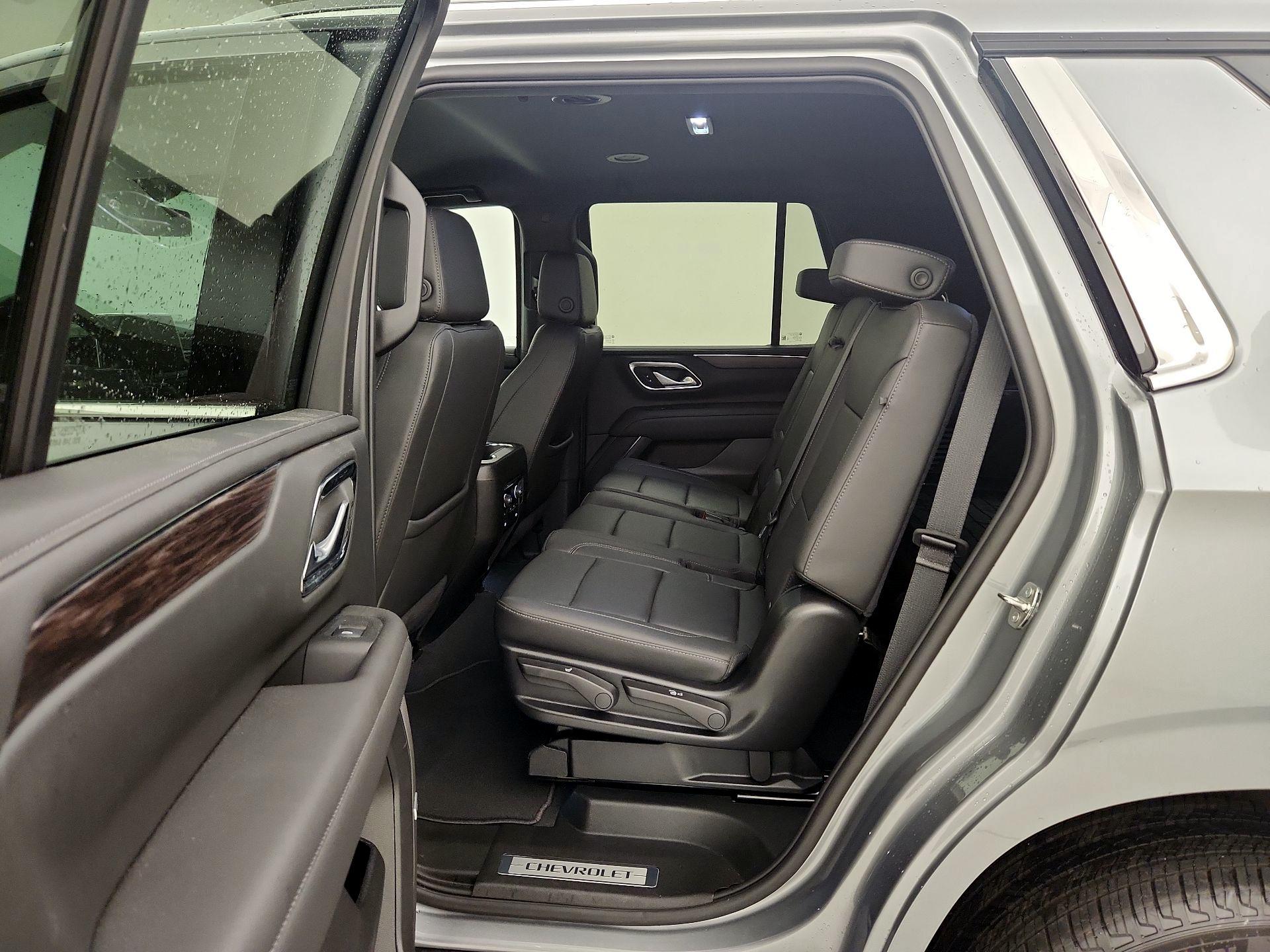Thumbnail: 2024 Chevrolet Tahoe - 19