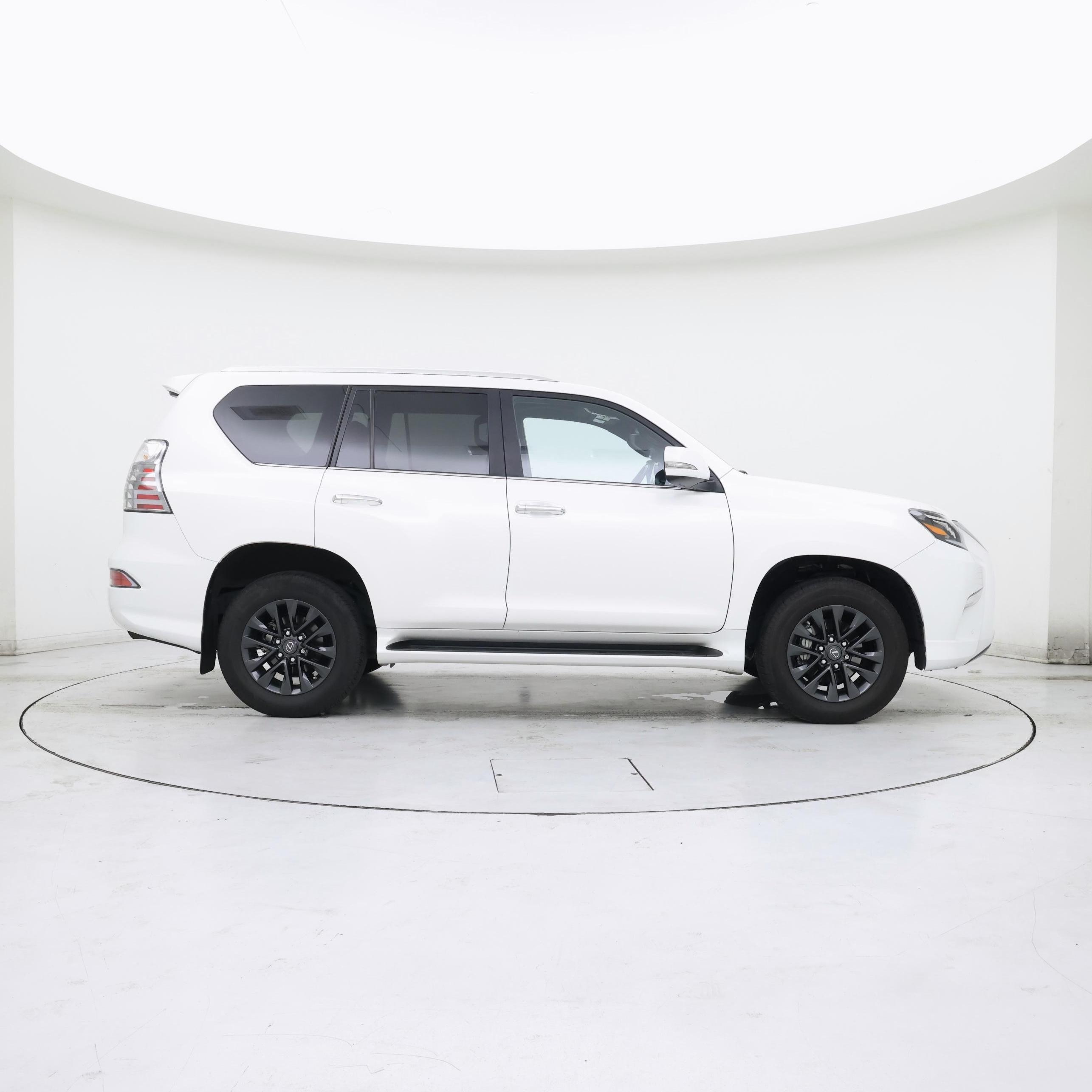 Thumbnail: 2023 Lexus GX - 7