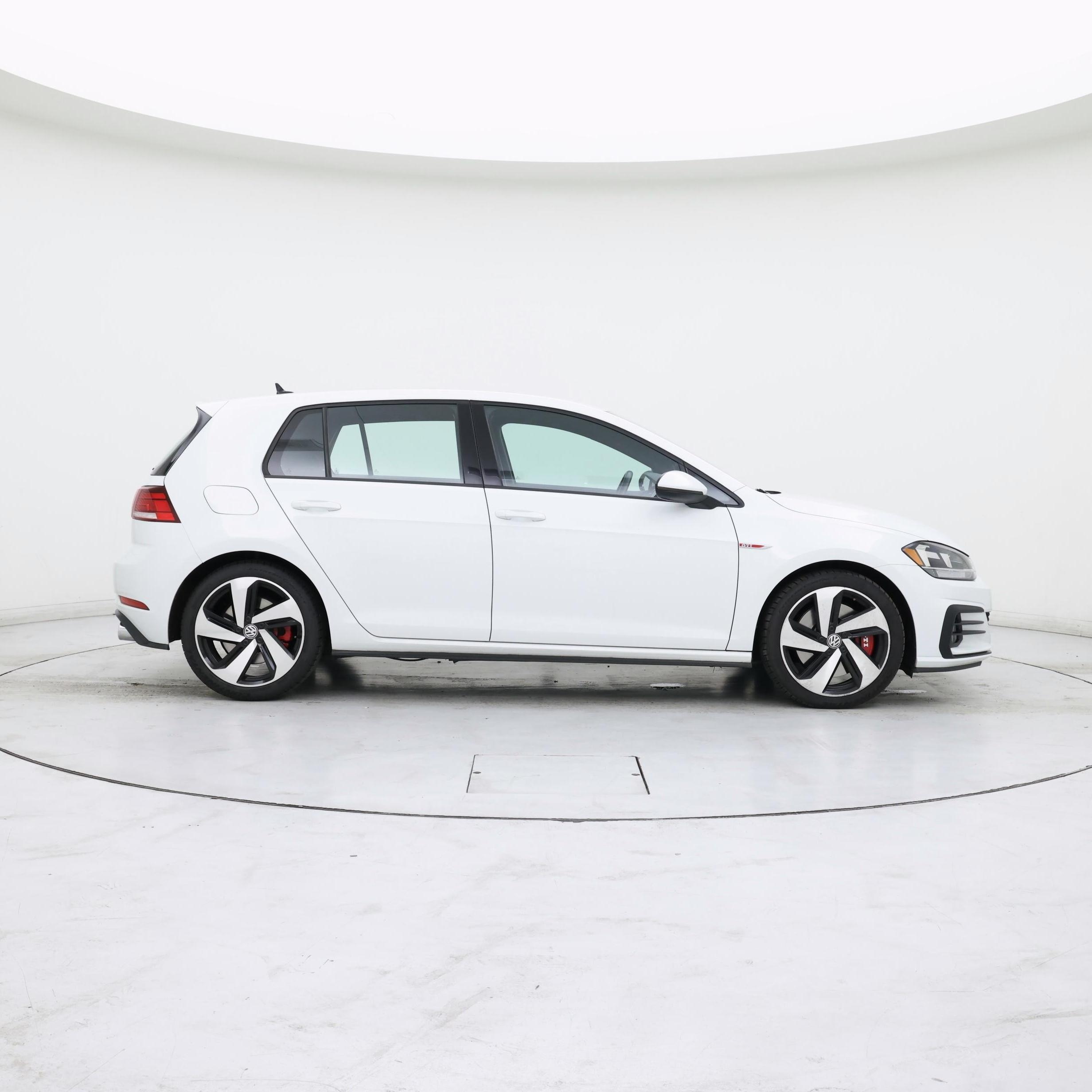 Thumbnail: 2020 Volkswagen Golf - 7