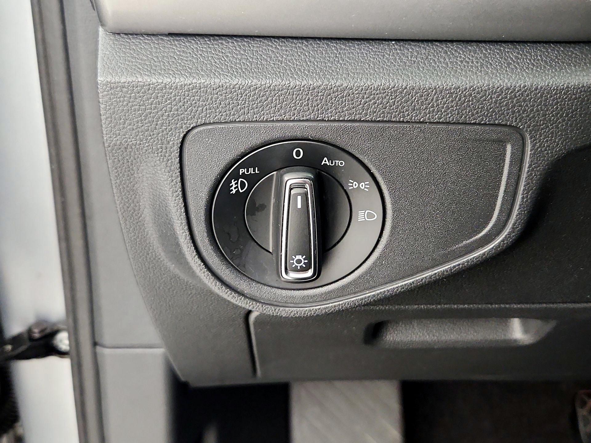 Thumbnail: 2019 Volkswagen Atlas - 13