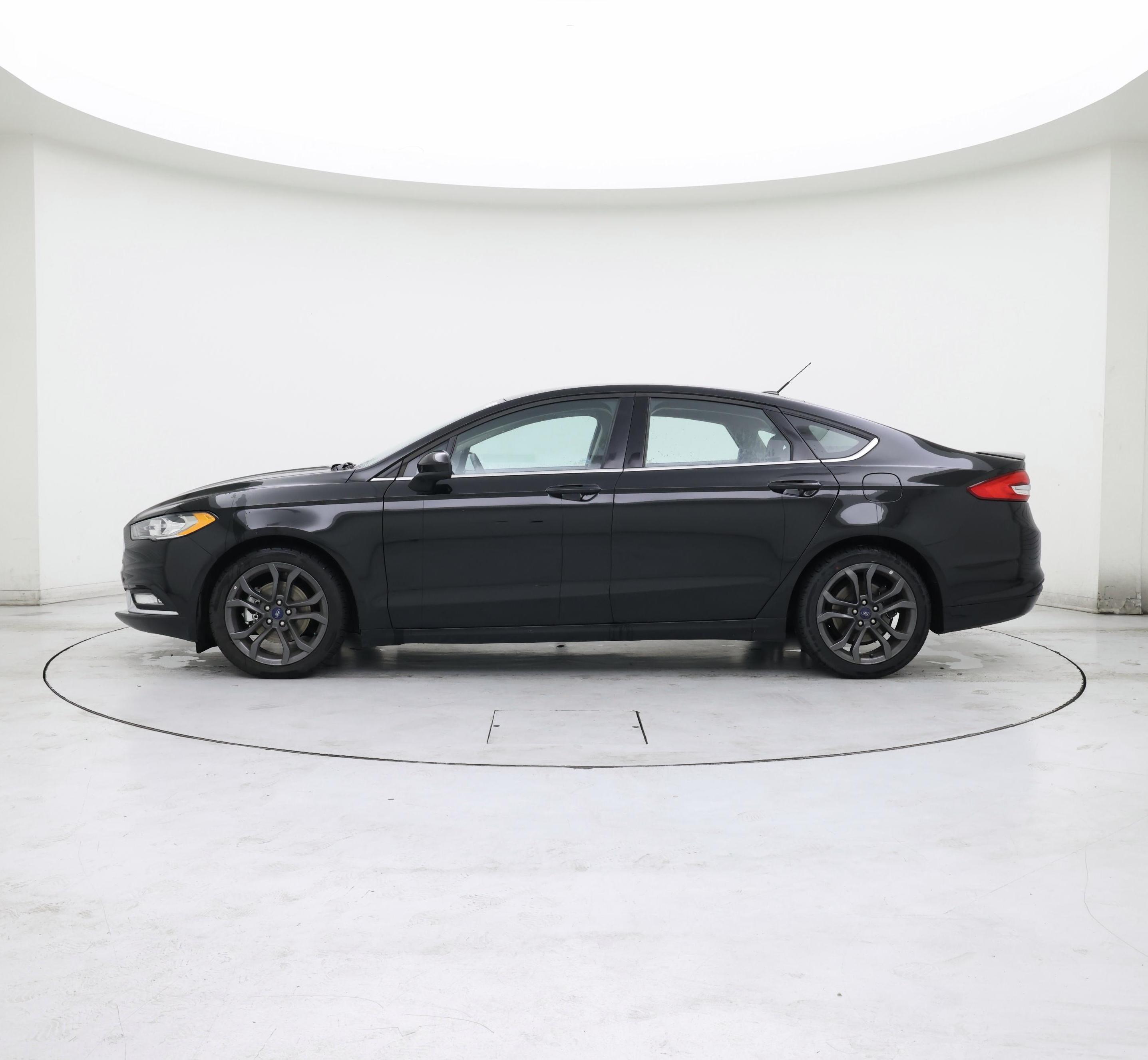Thumbnail: 2018 Ford Fusion - 3