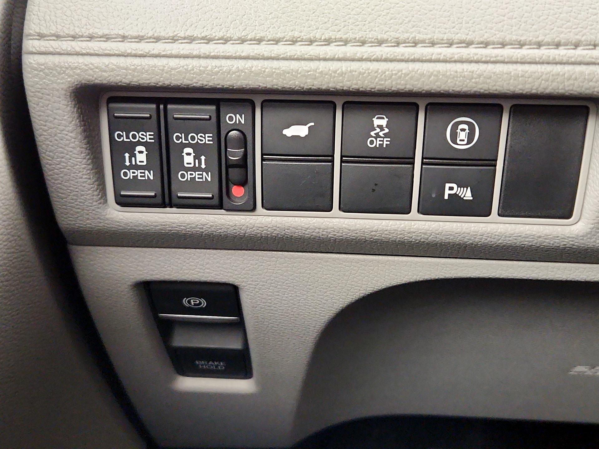 Thumbnail: 2024 Honda Odyssey - 13