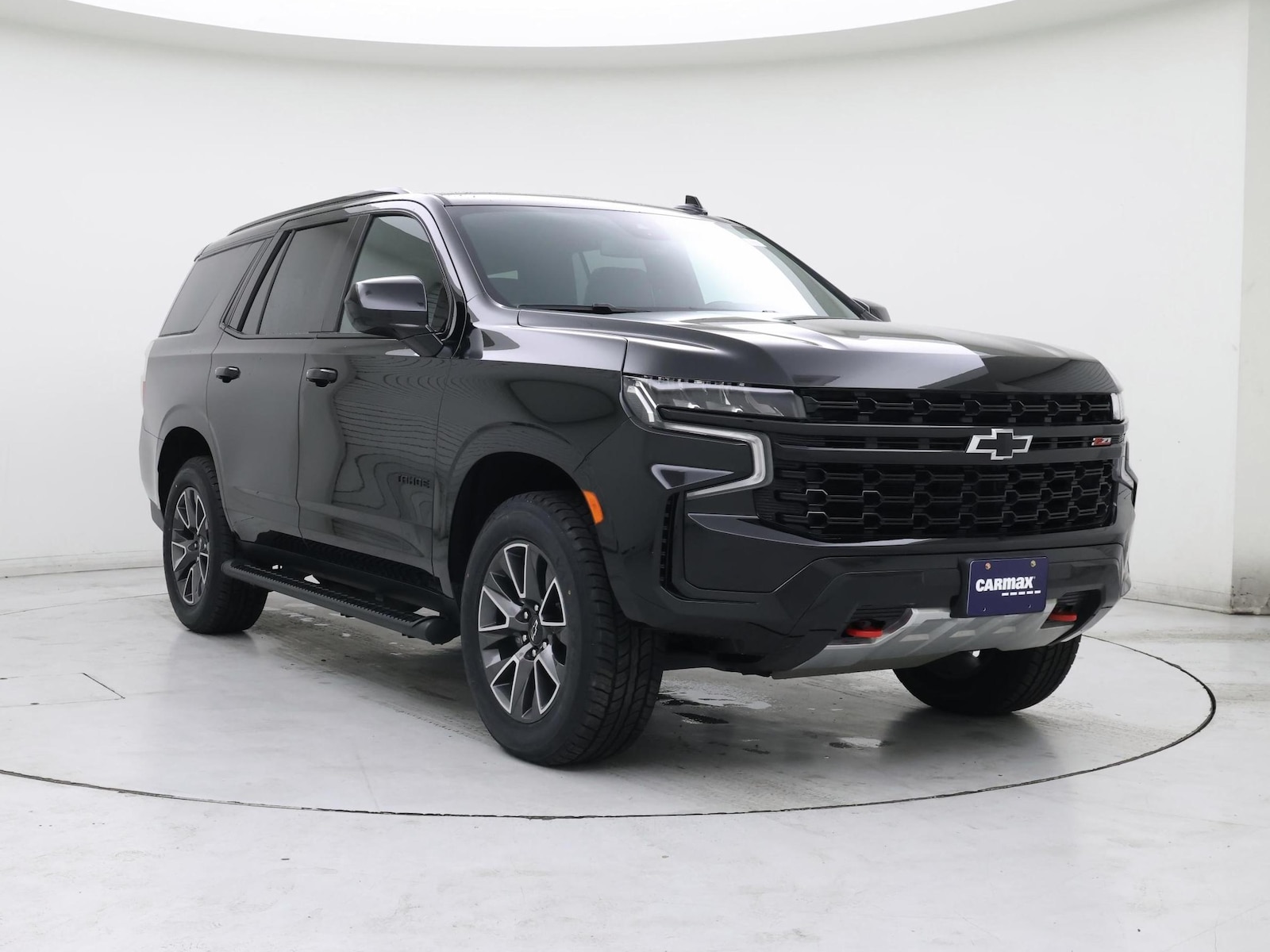 2023 Chevrolet Tahoe Z71 - Photo 2