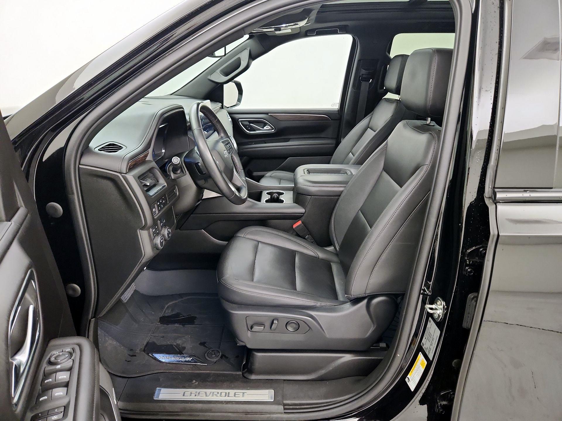 Thumbnail: 2023 Chevrolet Tahoe - 11