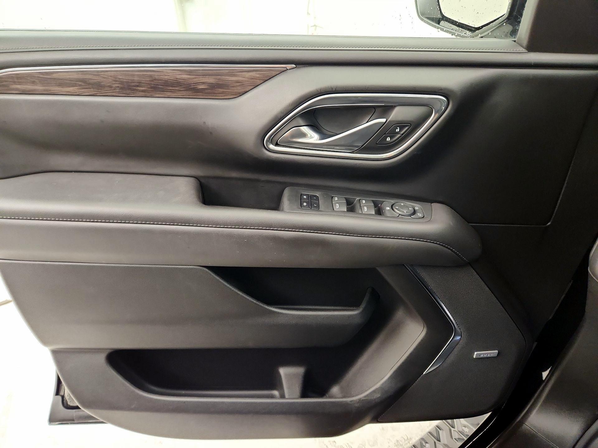 Thumbnail: 2023 Chevrolet Tahoe - 12