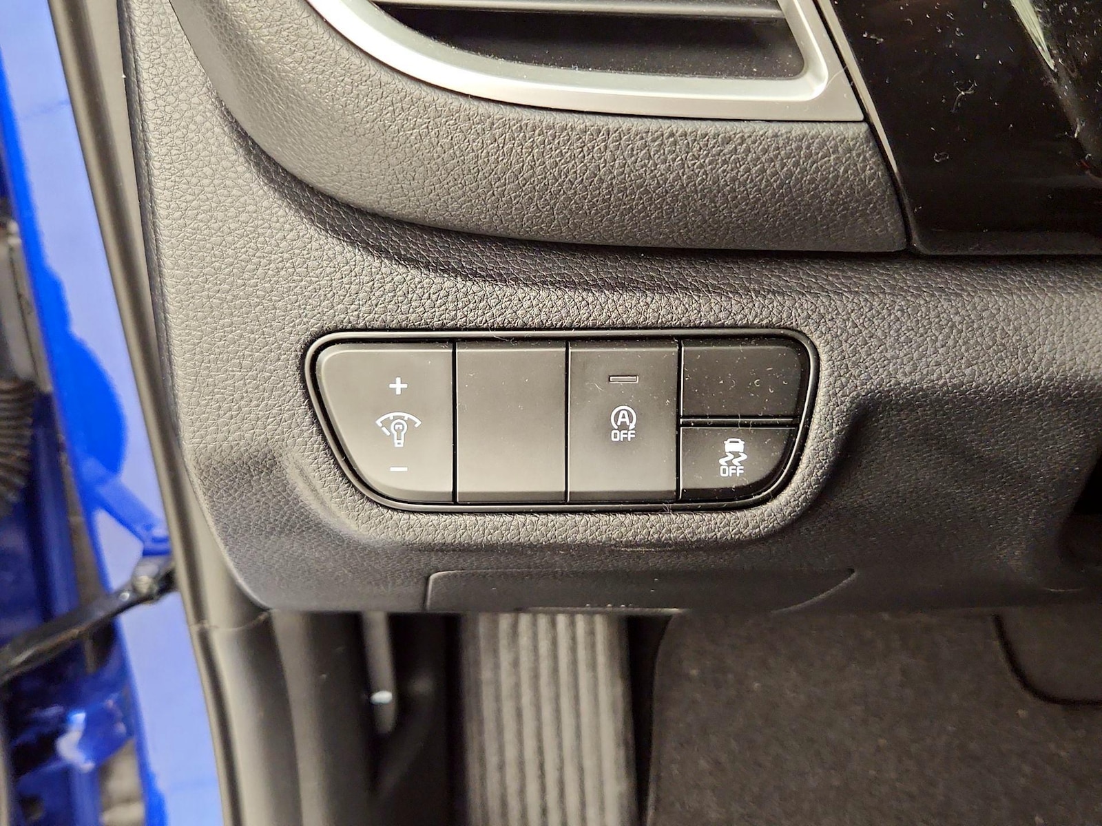 2024 Kia Seltos S - Photo 14