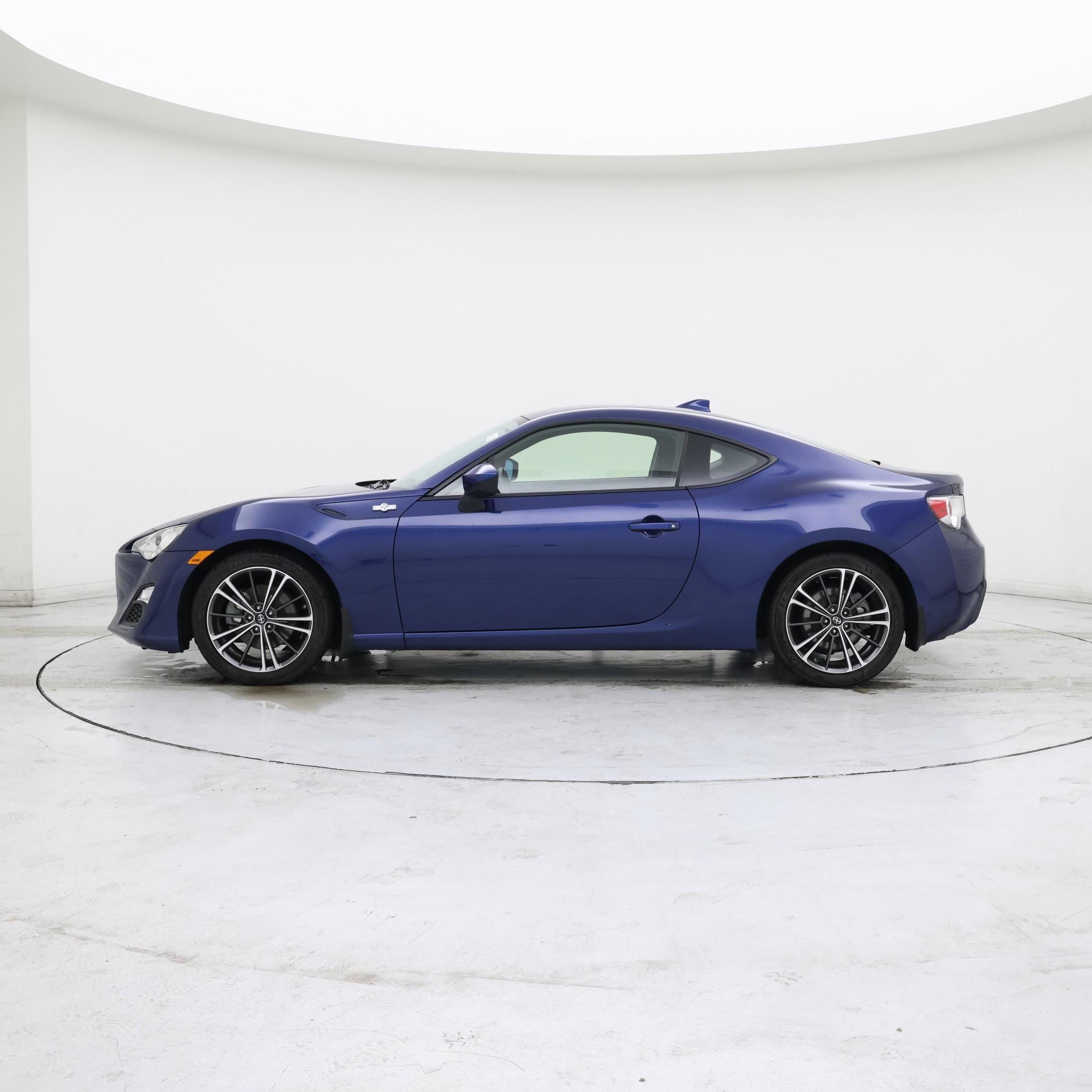 Thumbnail: 2015 Scion FR-S - 3