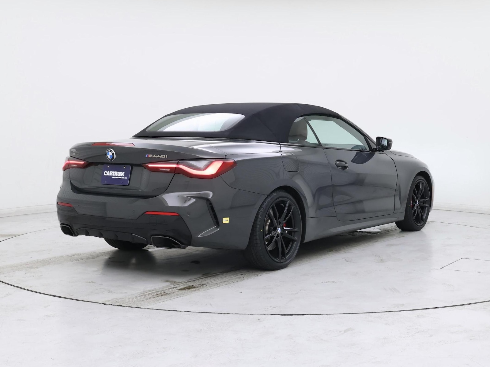 2023 BMW 4 Series M440i - Photo 9