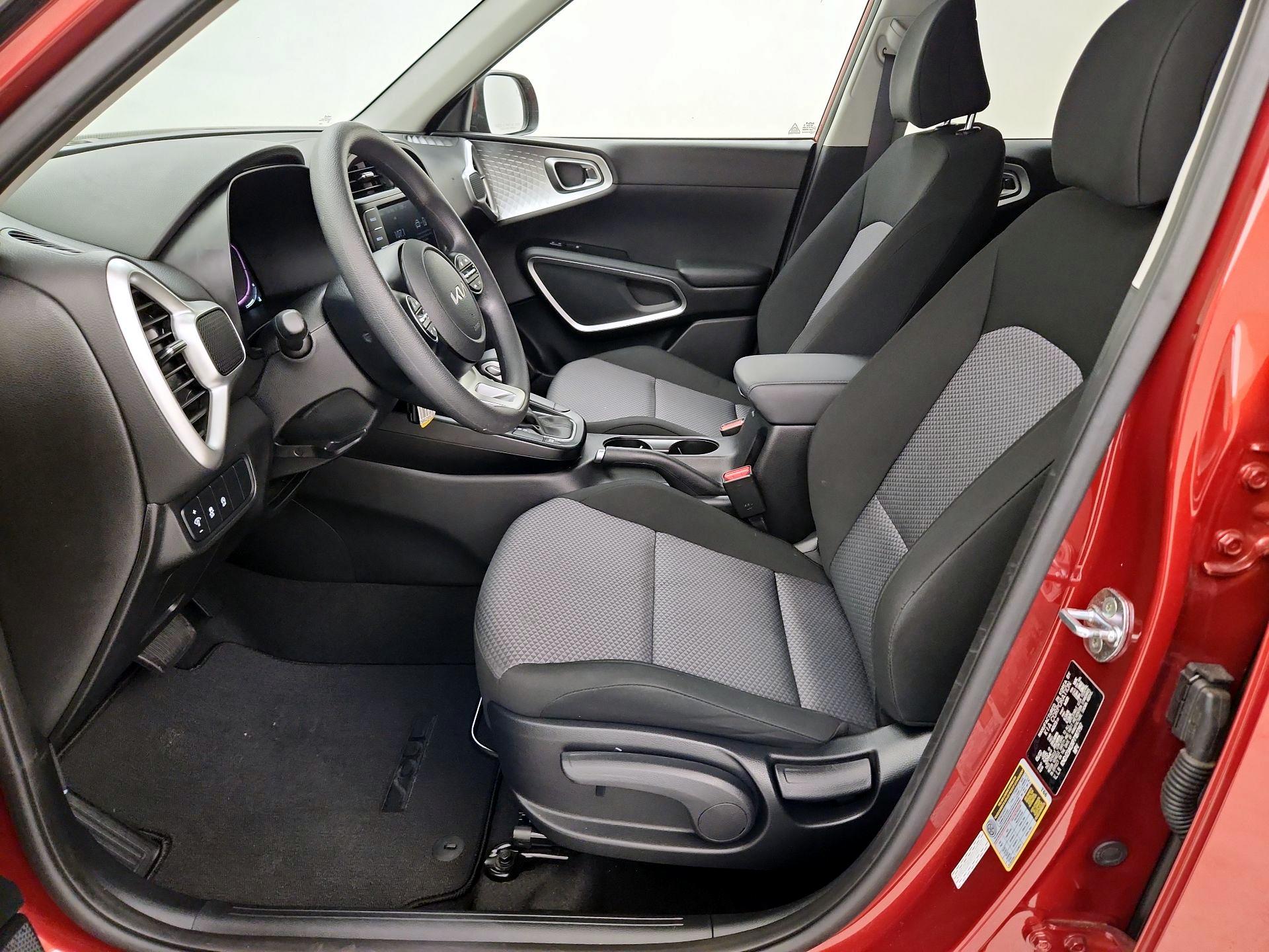 Thumbnail: 2023 Kia Soul - 11