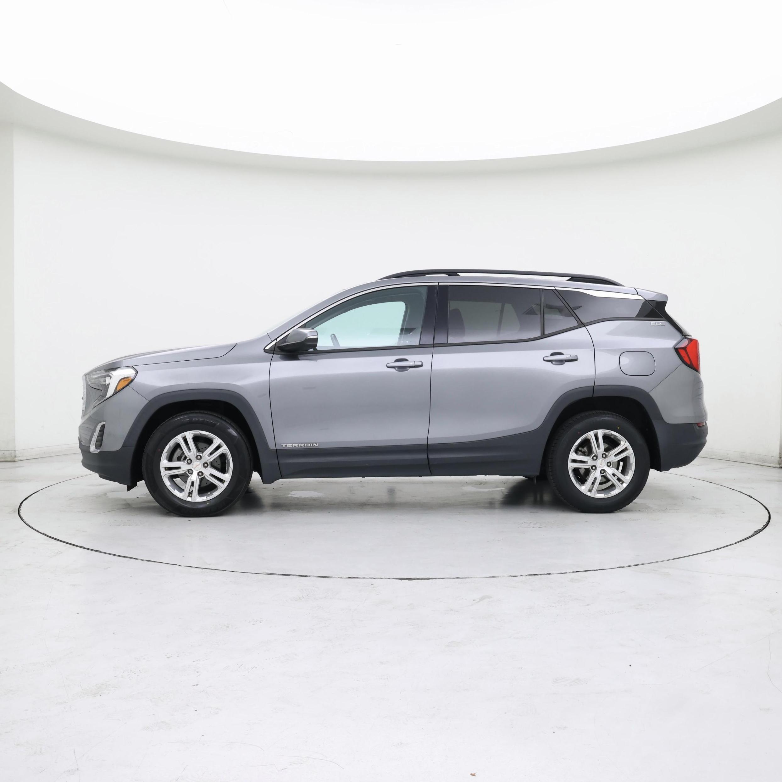 Thumbnail: 2018 GMC Terrain - 3