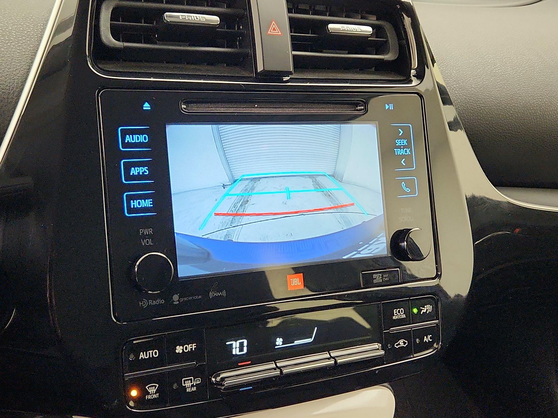 Thumbnail: 2016 Toyota Prius - 14