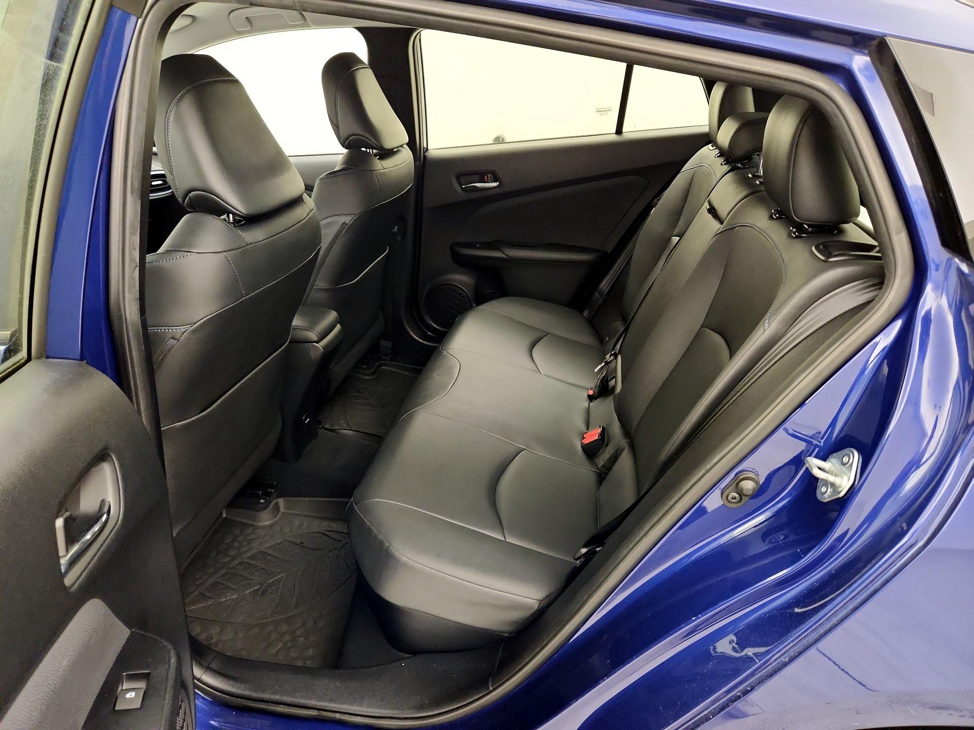 Thumbnail: 2016 Toyota Prius - 19
