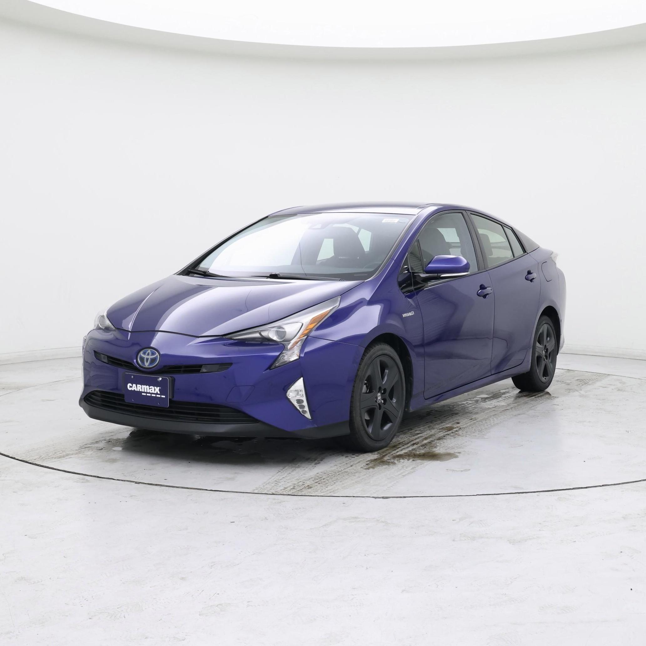 Thumbnail: 2016 Toyota Prius - 4