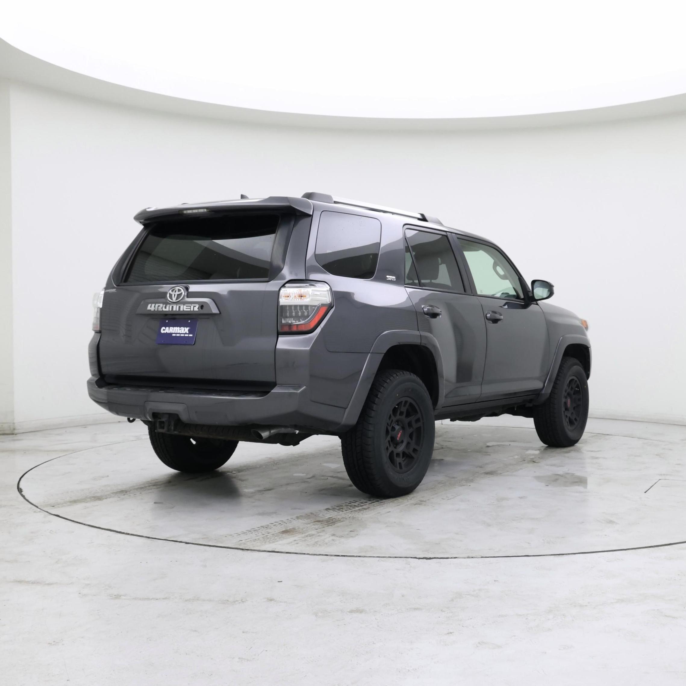 Thumbnail: 2020 Toyota 4Runner - 8