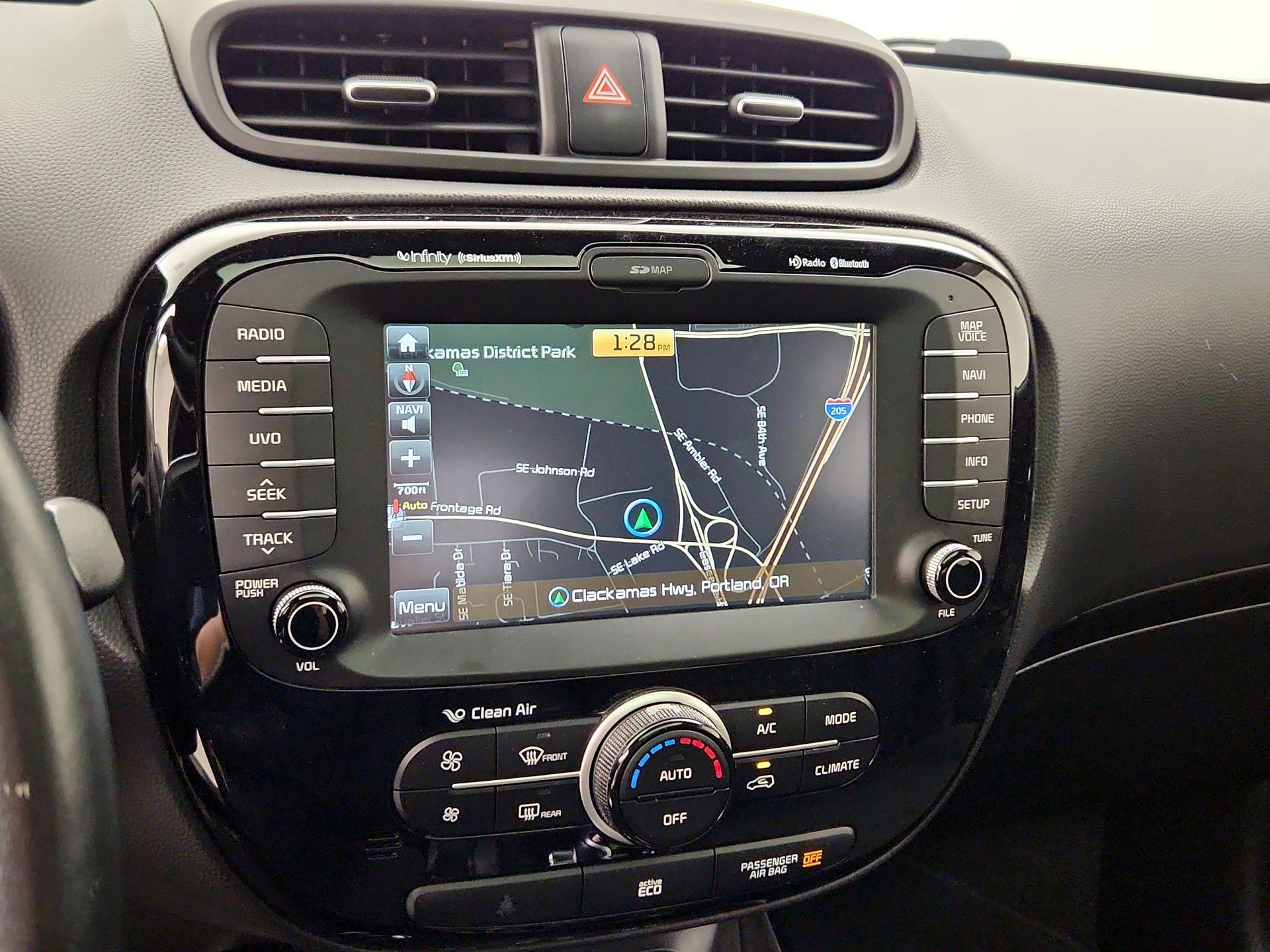 Thumbnail: 2015 Kia Soul - 14