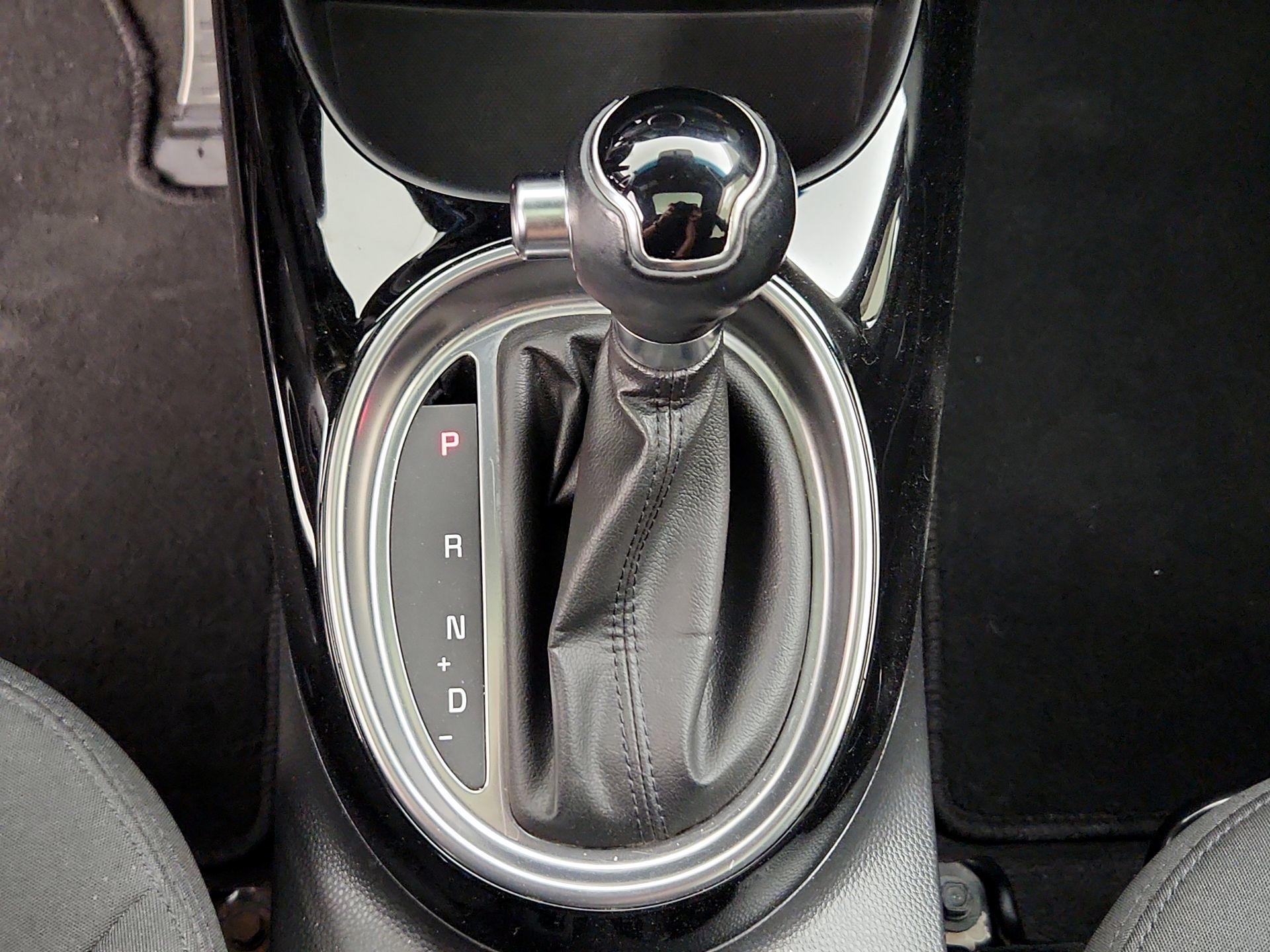 Thumbnail: 2015 Kia Soul - 18