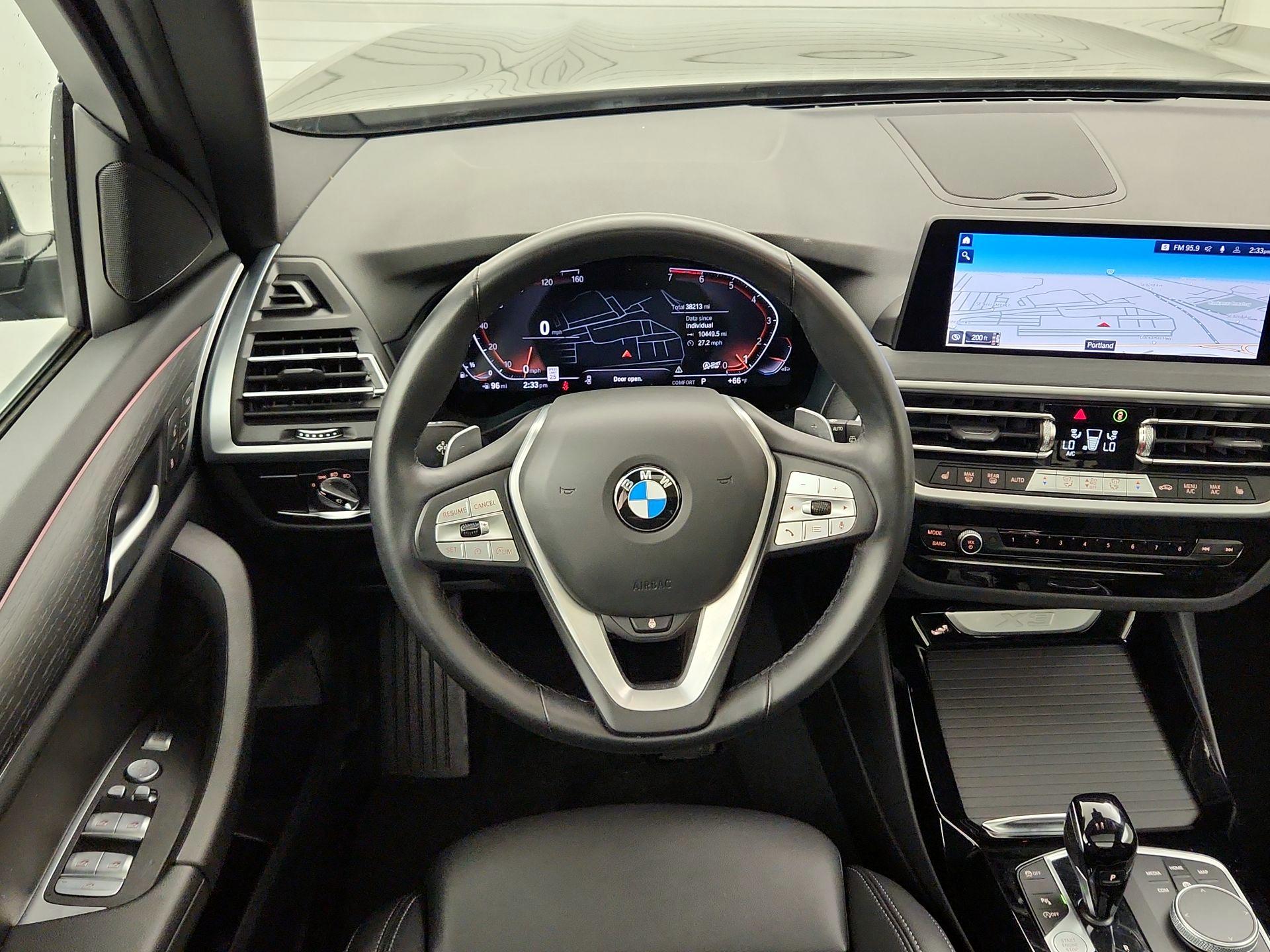Thumbnail: 2023 BMW X3 - 10