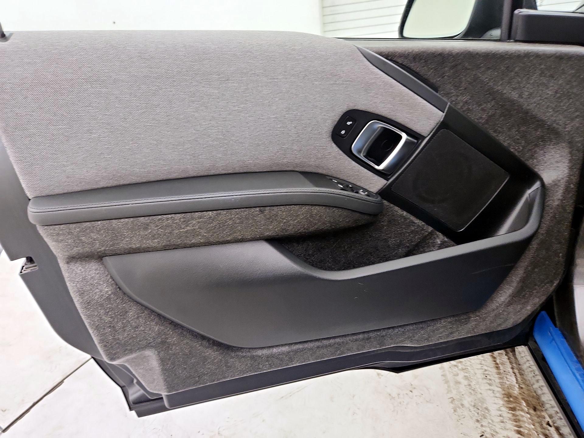 Thumbnail: 2019 BMW i3 - 12