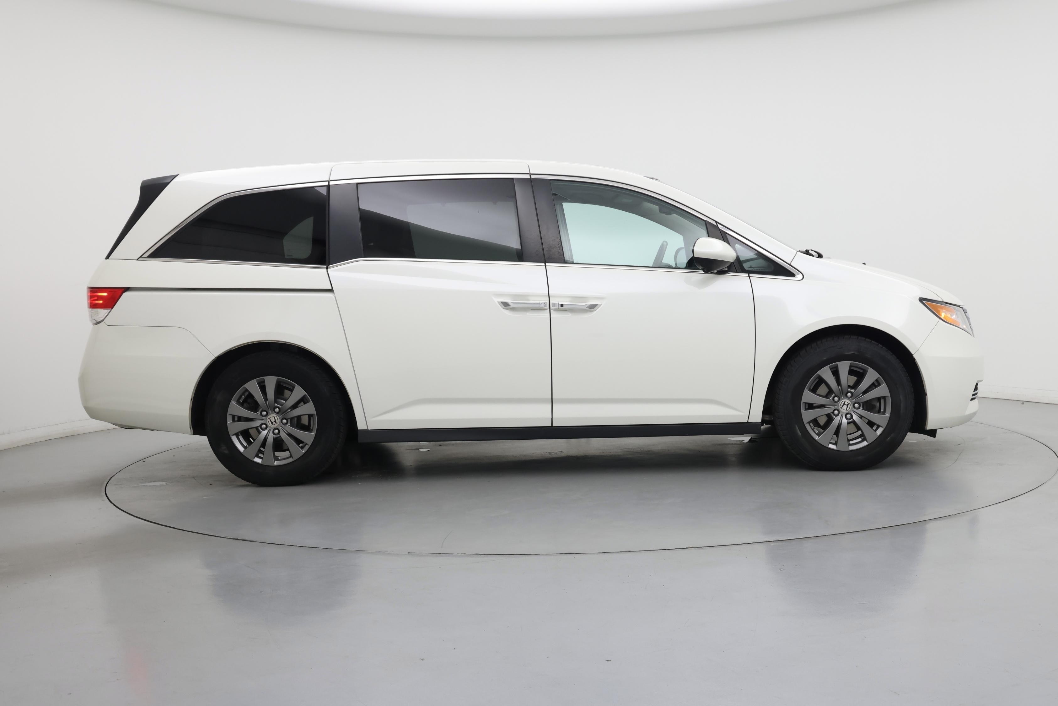 Thumbnail: 2015 Honda Odyssey - 7