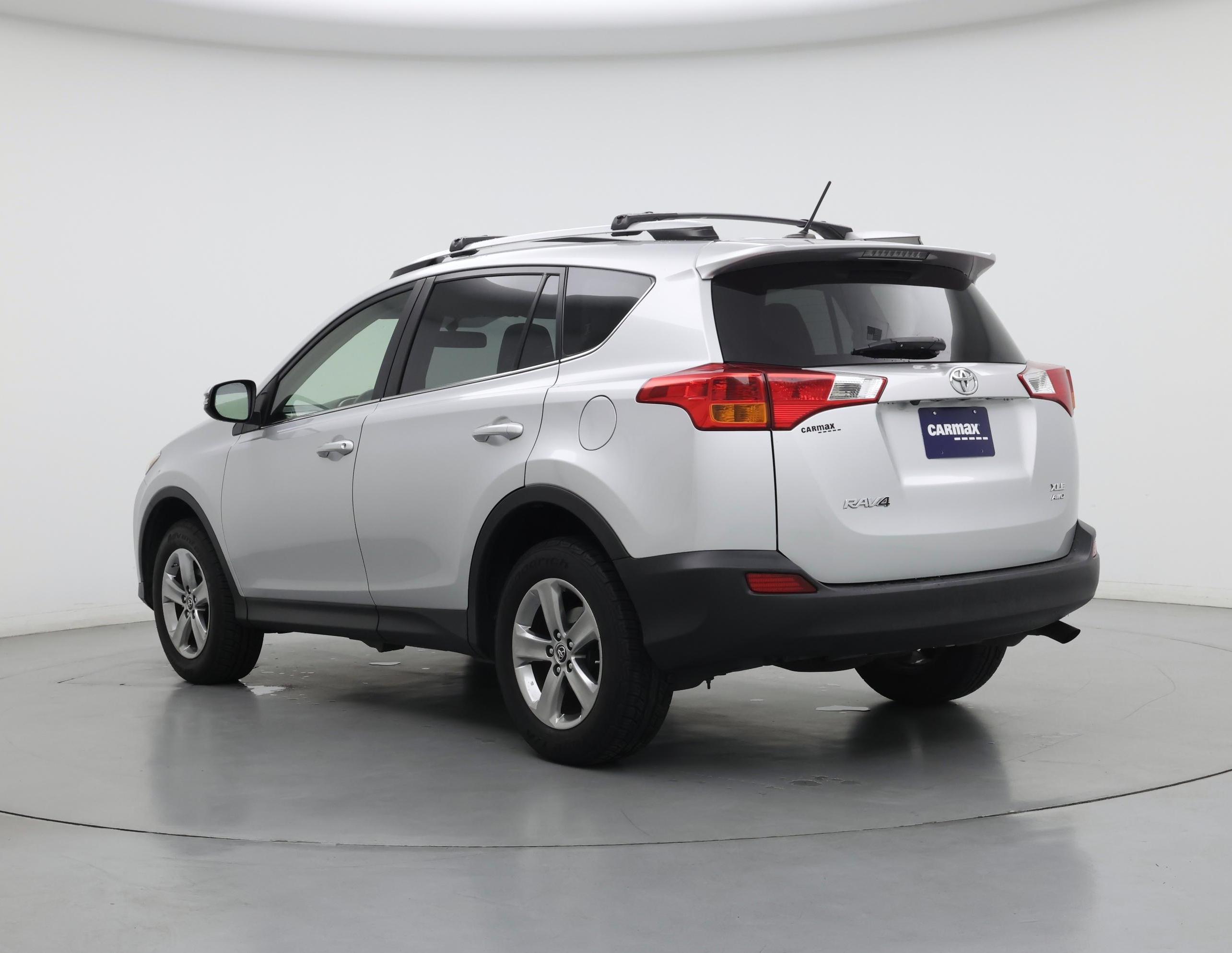 Thumbnail: 2015 Toyota RAV4 - 2