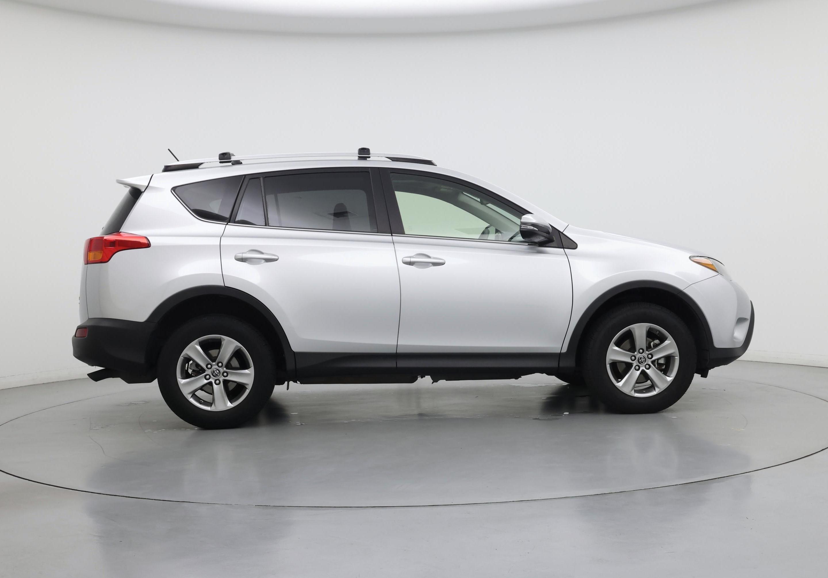 Thumbnail: 2015 Toyota RAV4 - 7