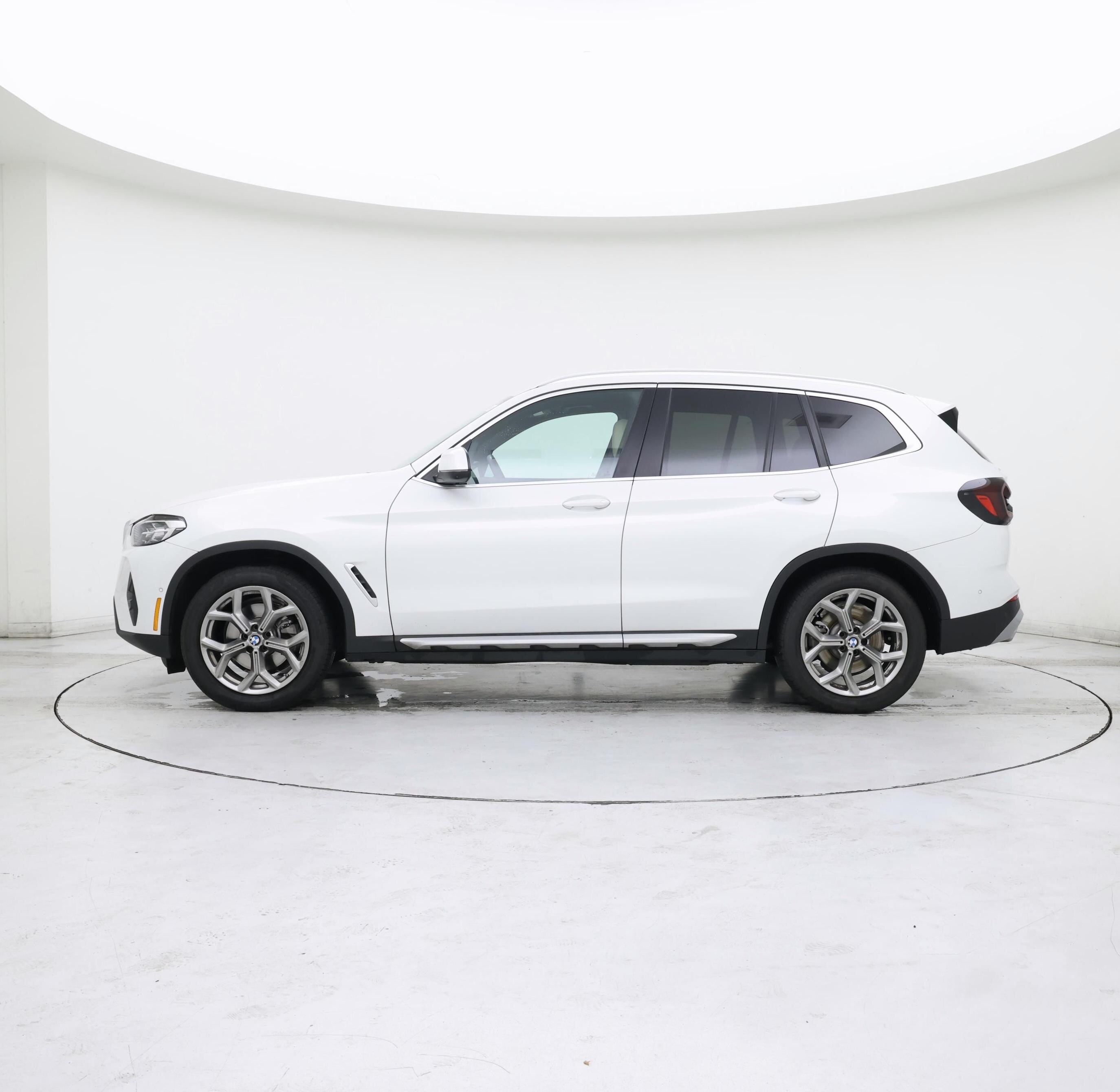 Thumbnail: 2024 BMW X3 - 3