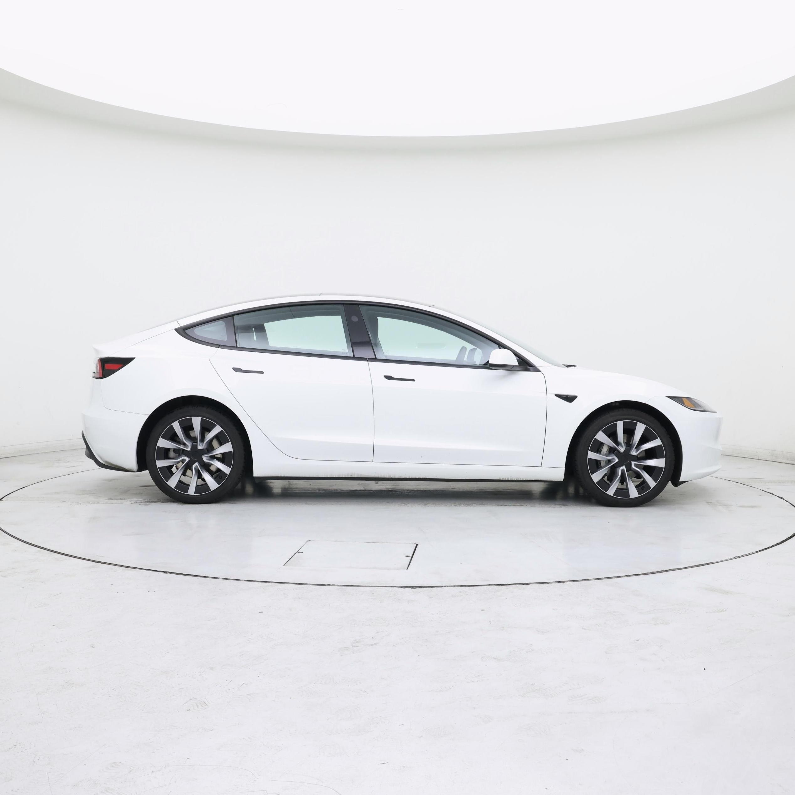Thumbnail: 2024 Tesla Model 3 - 7