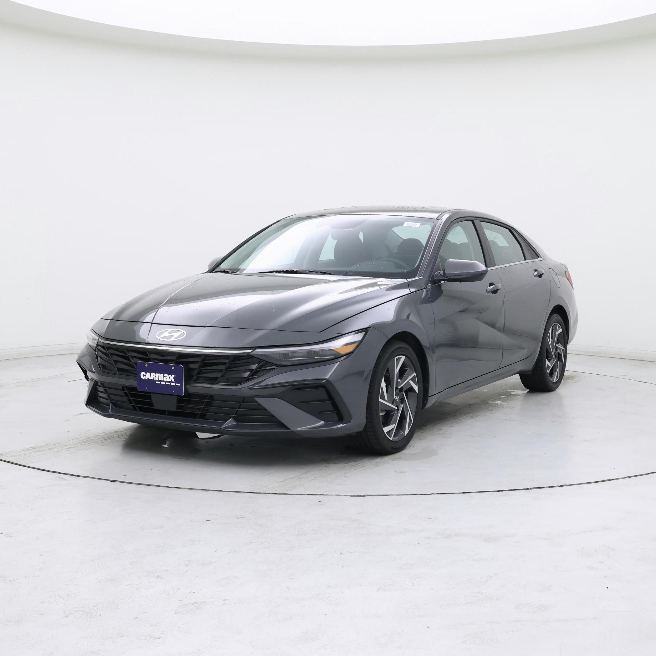 Thumbnail: 2025 Hyundai Elantra - 4