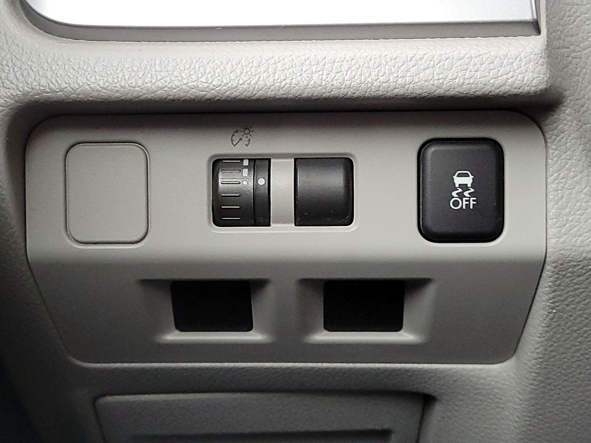 Thumbnail: 2014 Subaru Forester - 13
