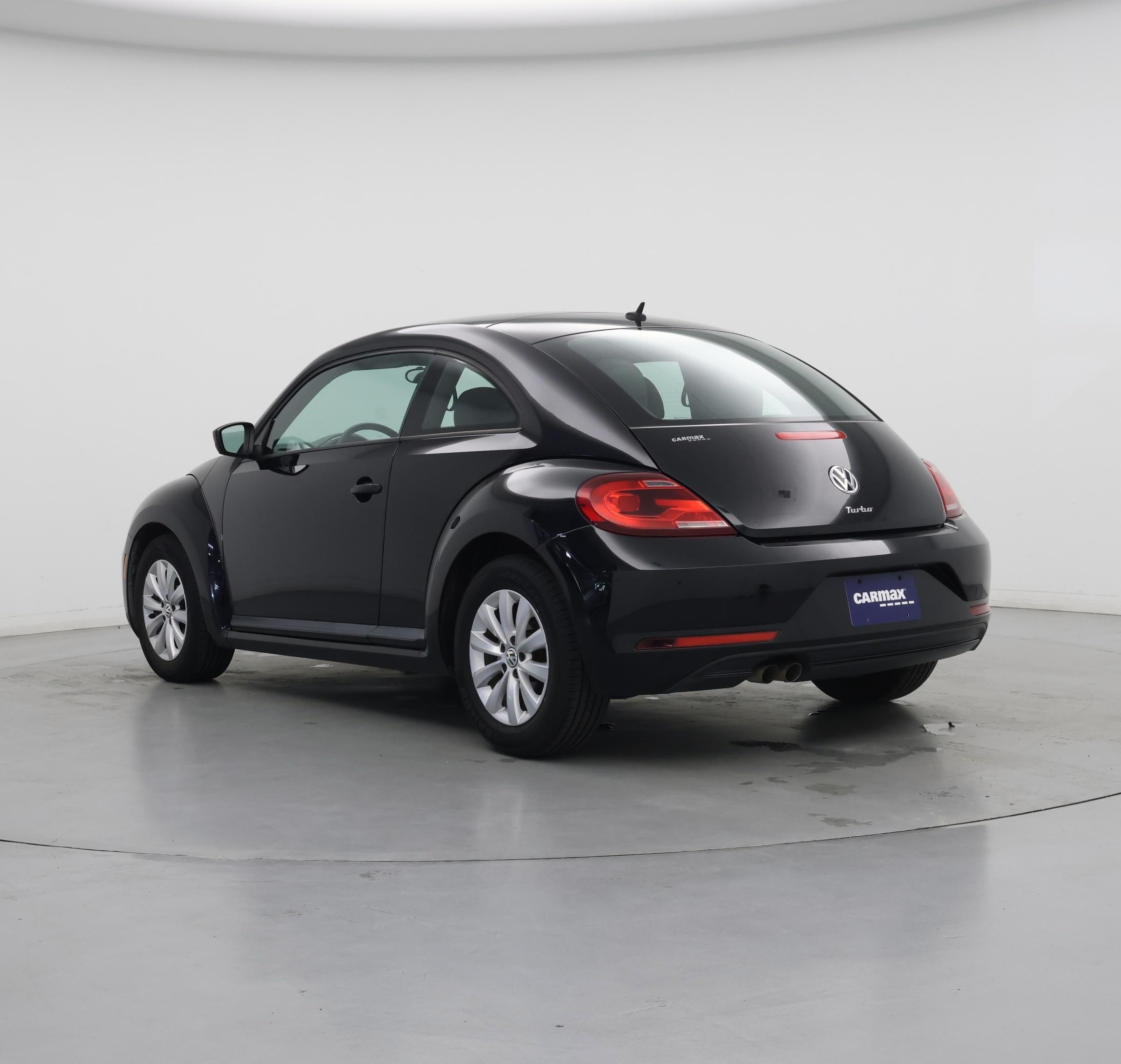 Thumbnail: 2017 Volkswagen Beetle - 2