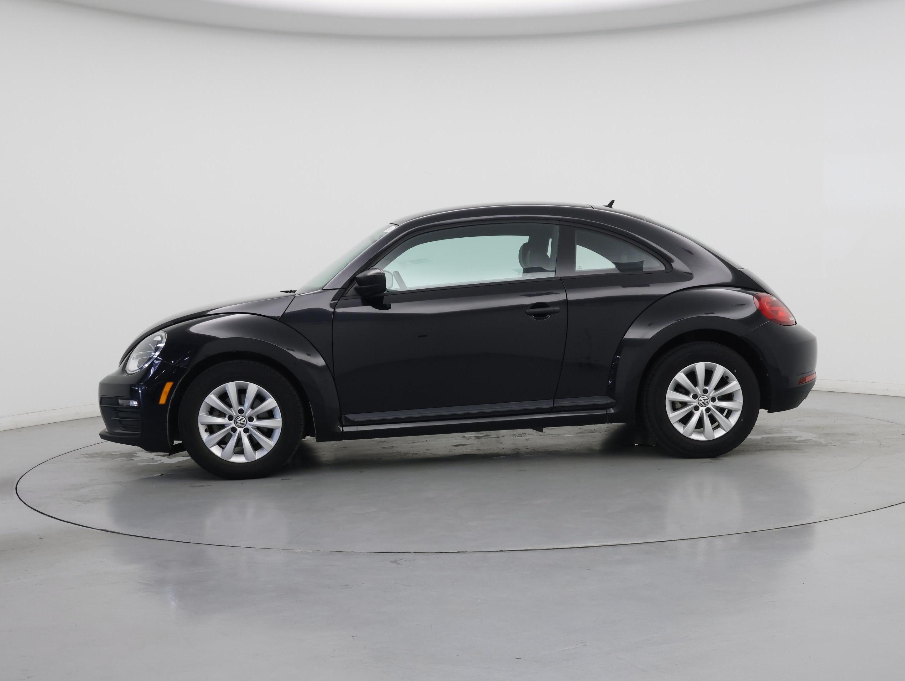 Thumbnail: 2017 Volkswagen Beetle - 3
