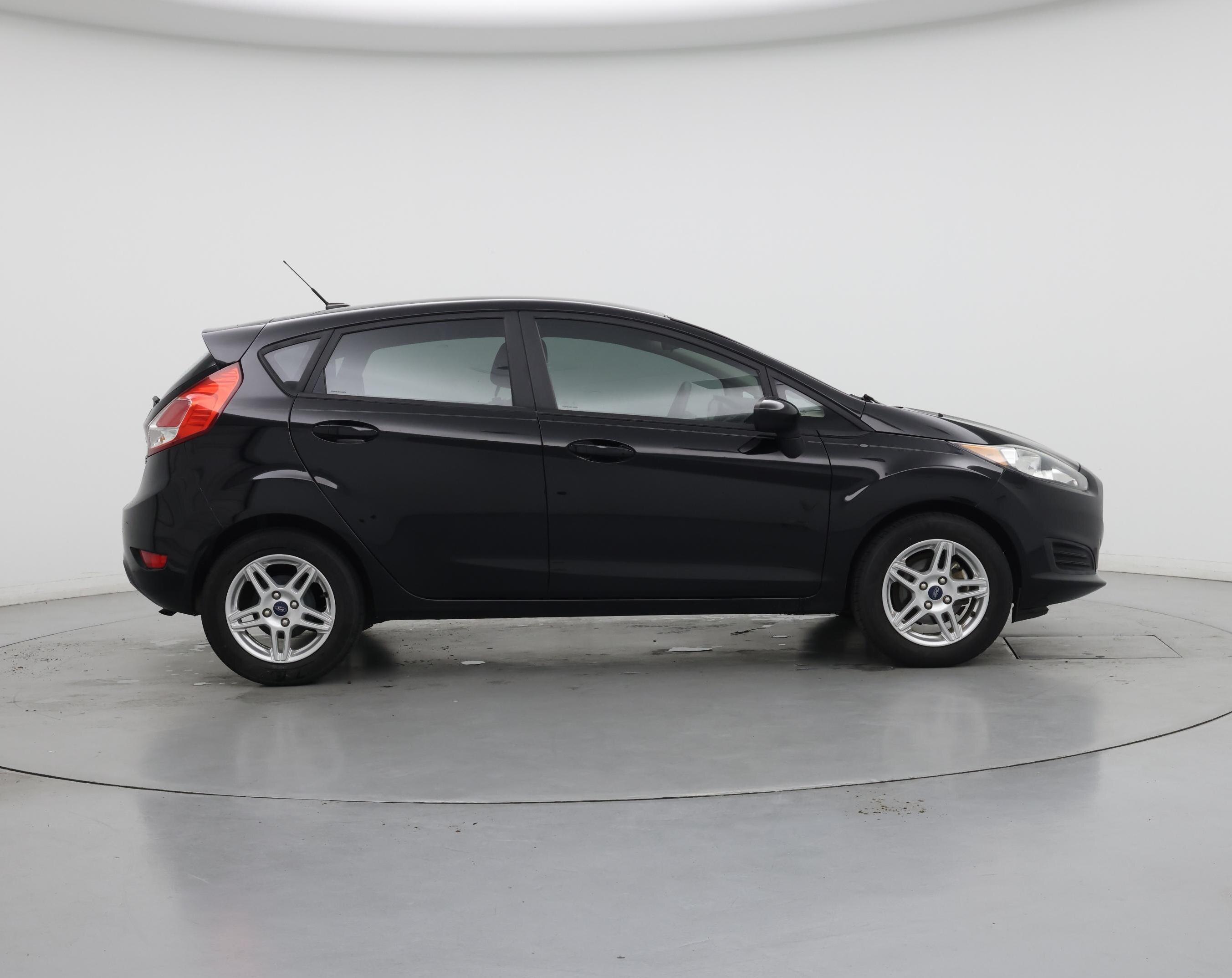 Thumbnail: 2019 Ford Fiesta - 7