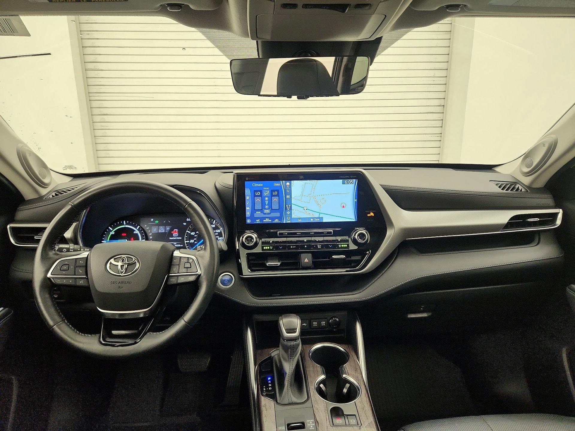 Thumbnail: 2021 Toyota Highlander - 9