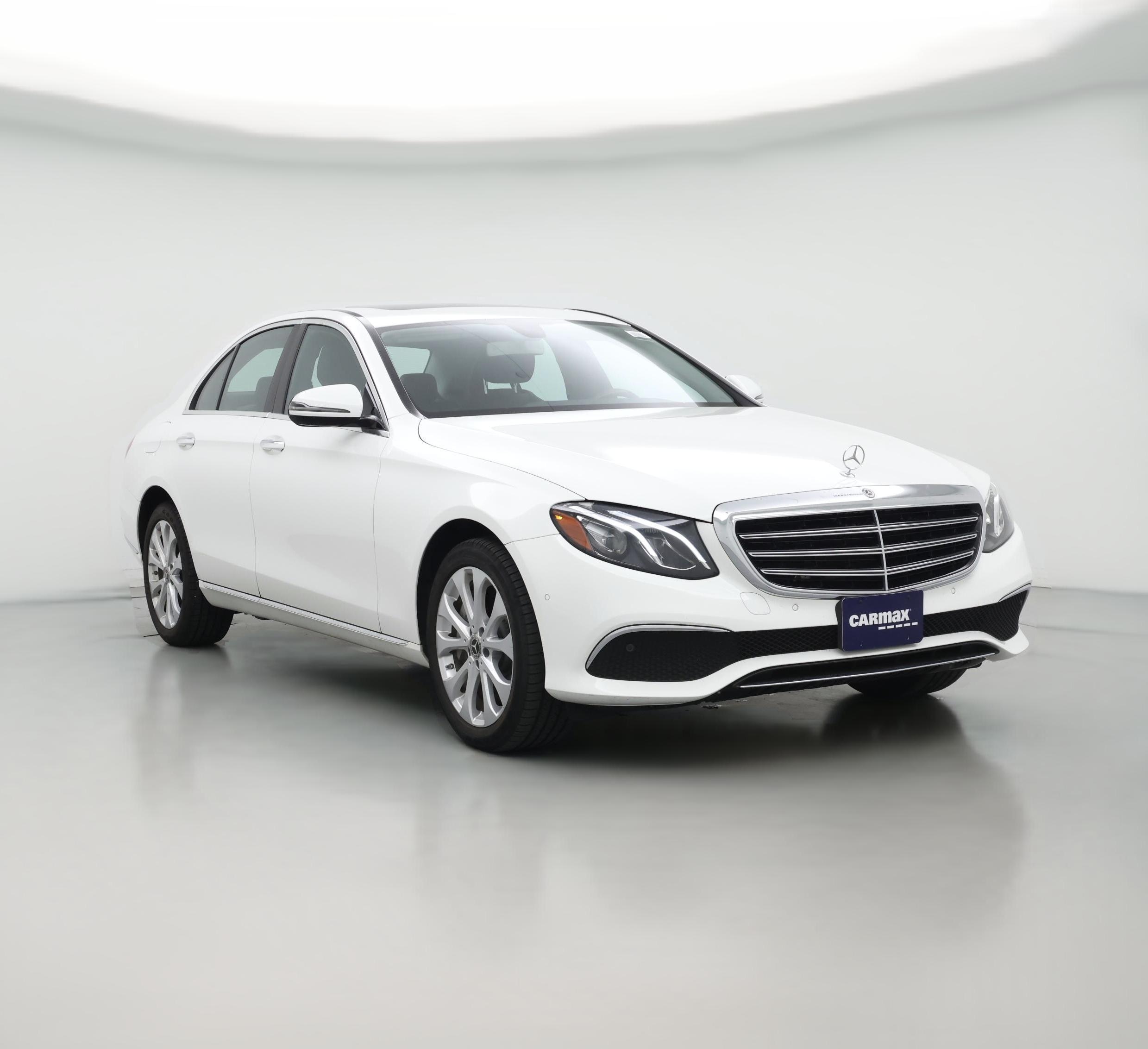 Thumbnail: 2018 Mercedes-Benz E-Class - 1