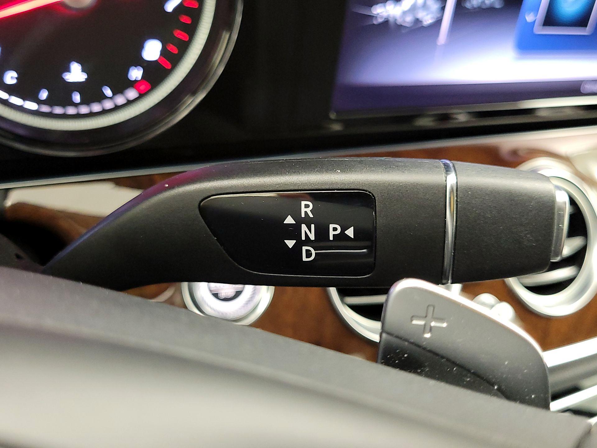 Thumbnail: 2018 Mercedes-Benz E-Class - 18