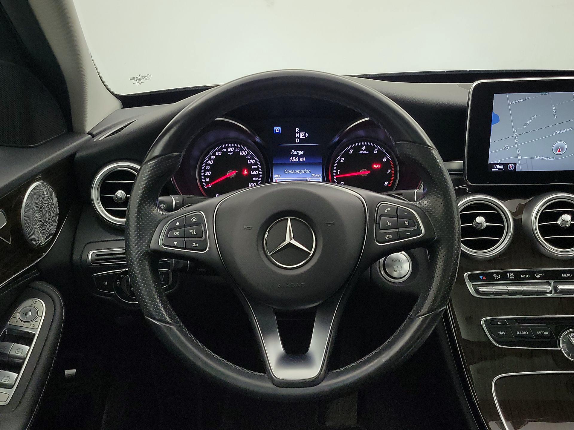Thumbnail: 2015 Mercedes-Benz C-Class - 10