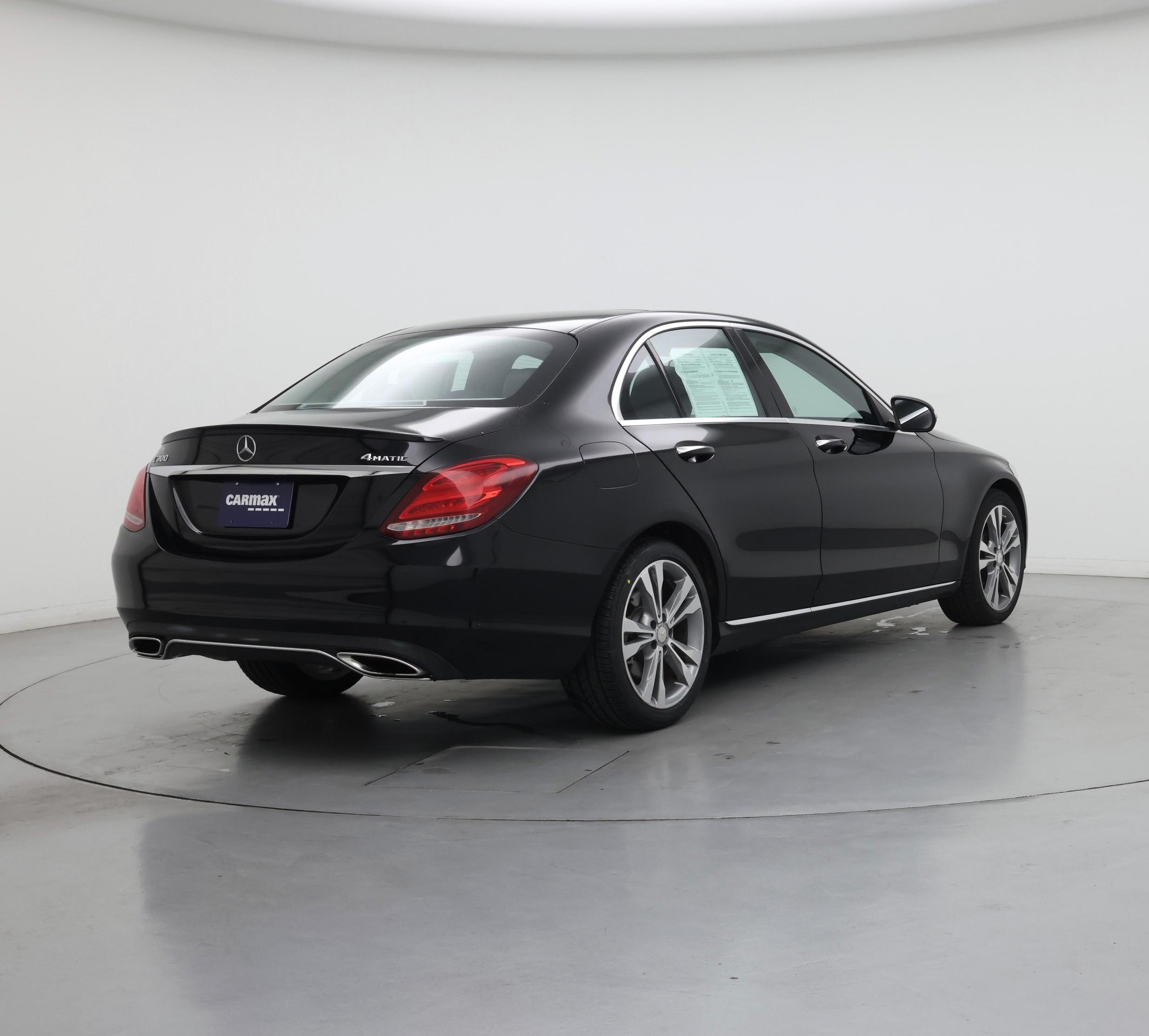 Thumbnail: 2015 Mercedes-Benz C-Class - 8