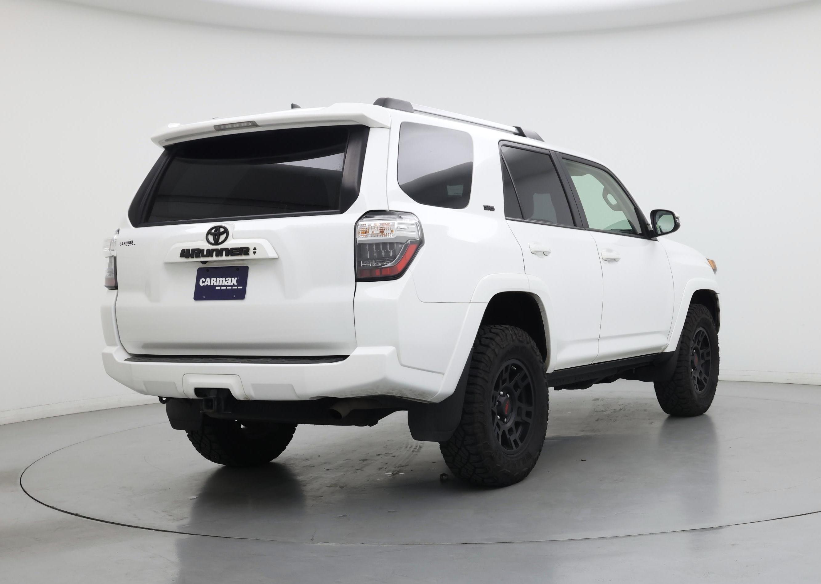 Thumbnail: 2021 Toyota 4Runner - 8