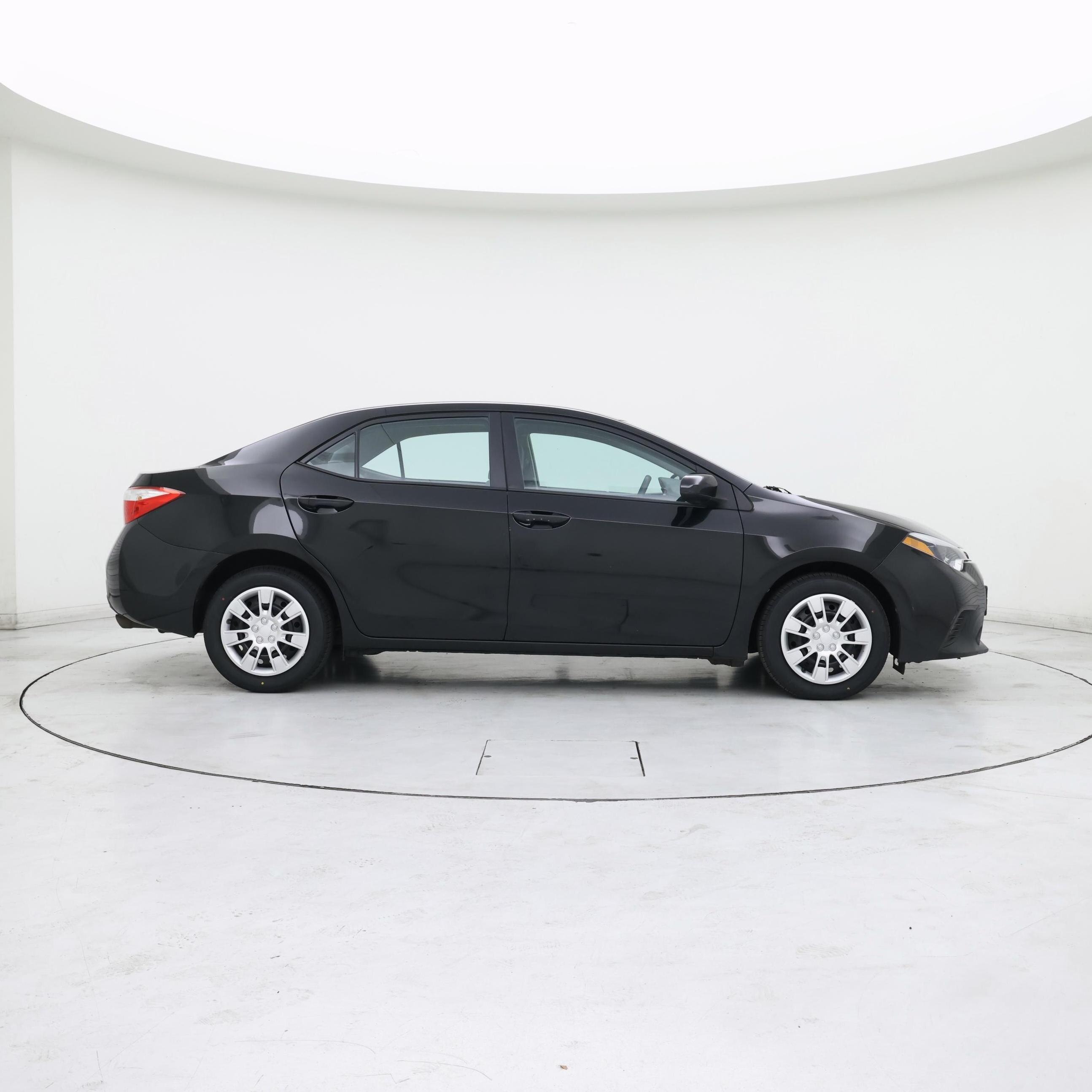 Thumbnail: 2014 Toyota Corolla - 7