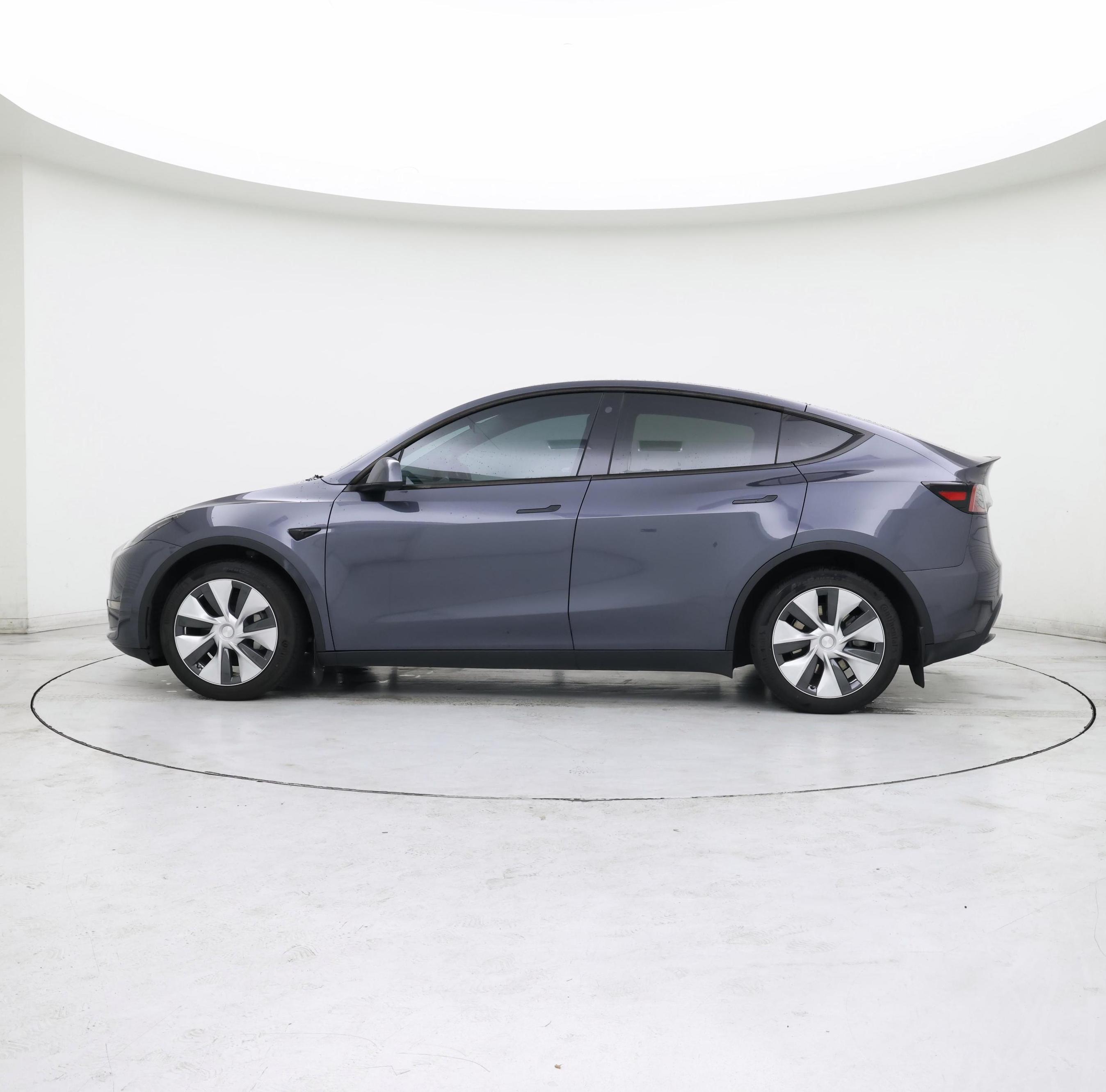 Thumbnail: 2023 Tesla Model Y - 3