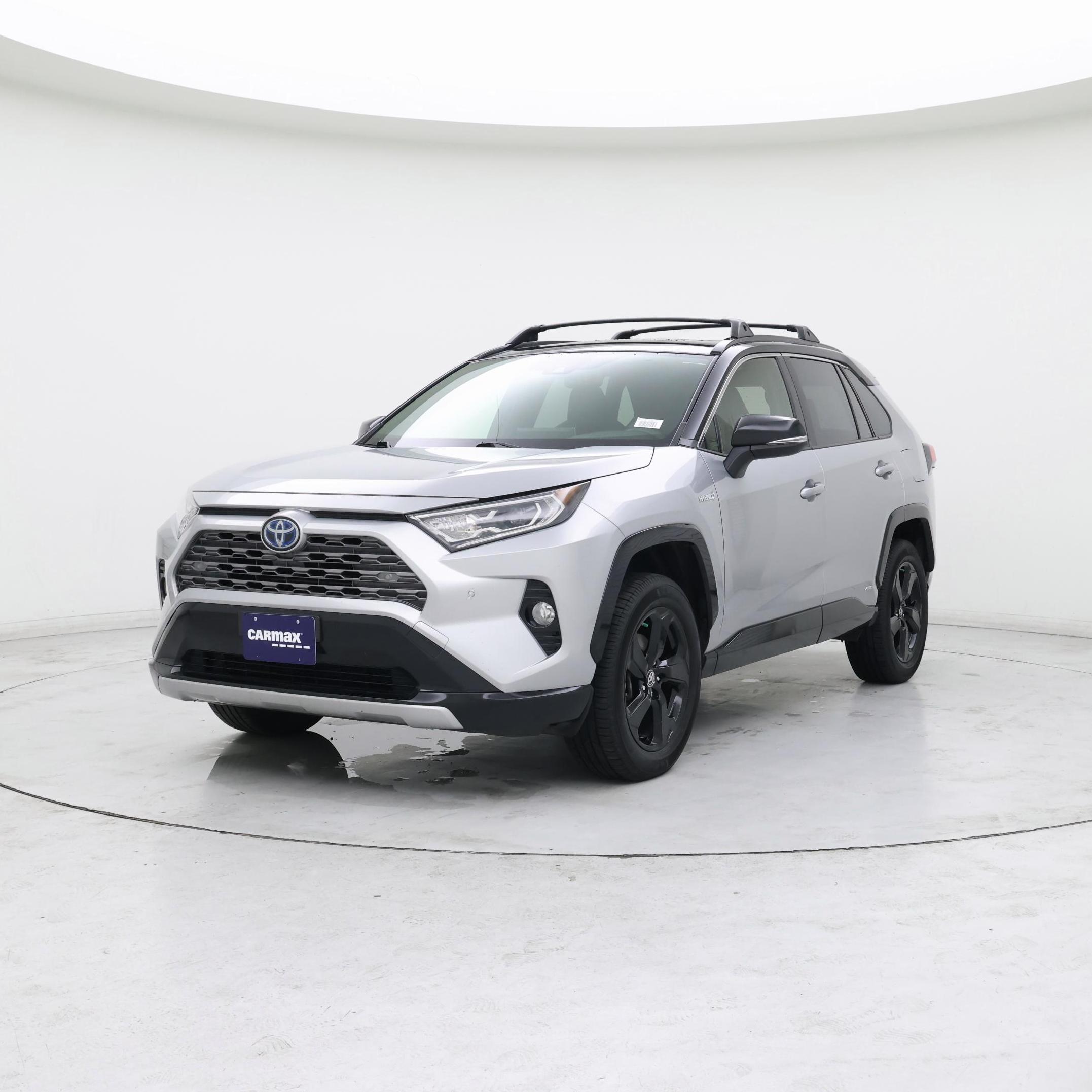 Thumbnail: 2019 Toyota RAV4 - 4