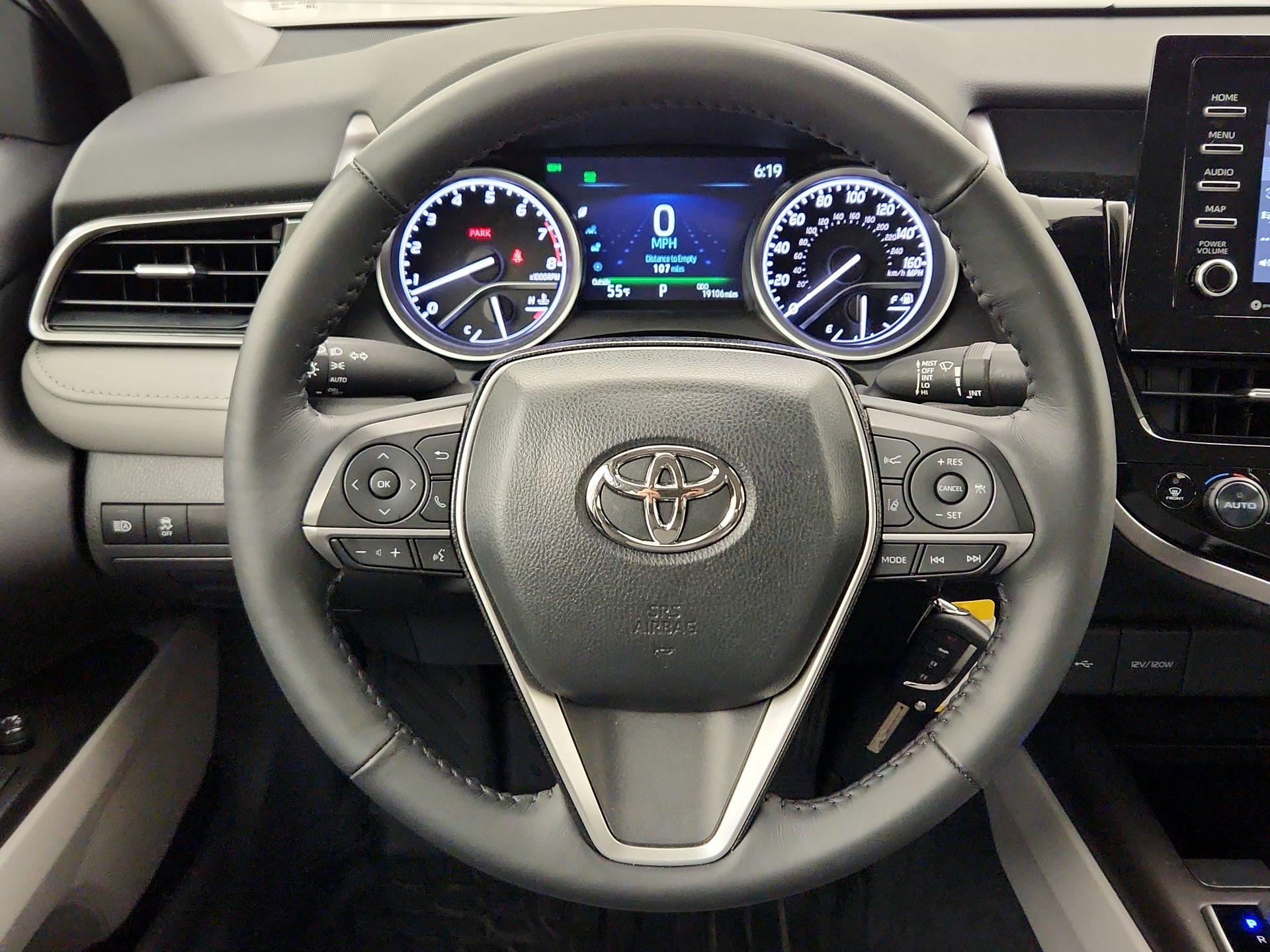 Thumbnail: 2024 Toyota Camry - 10