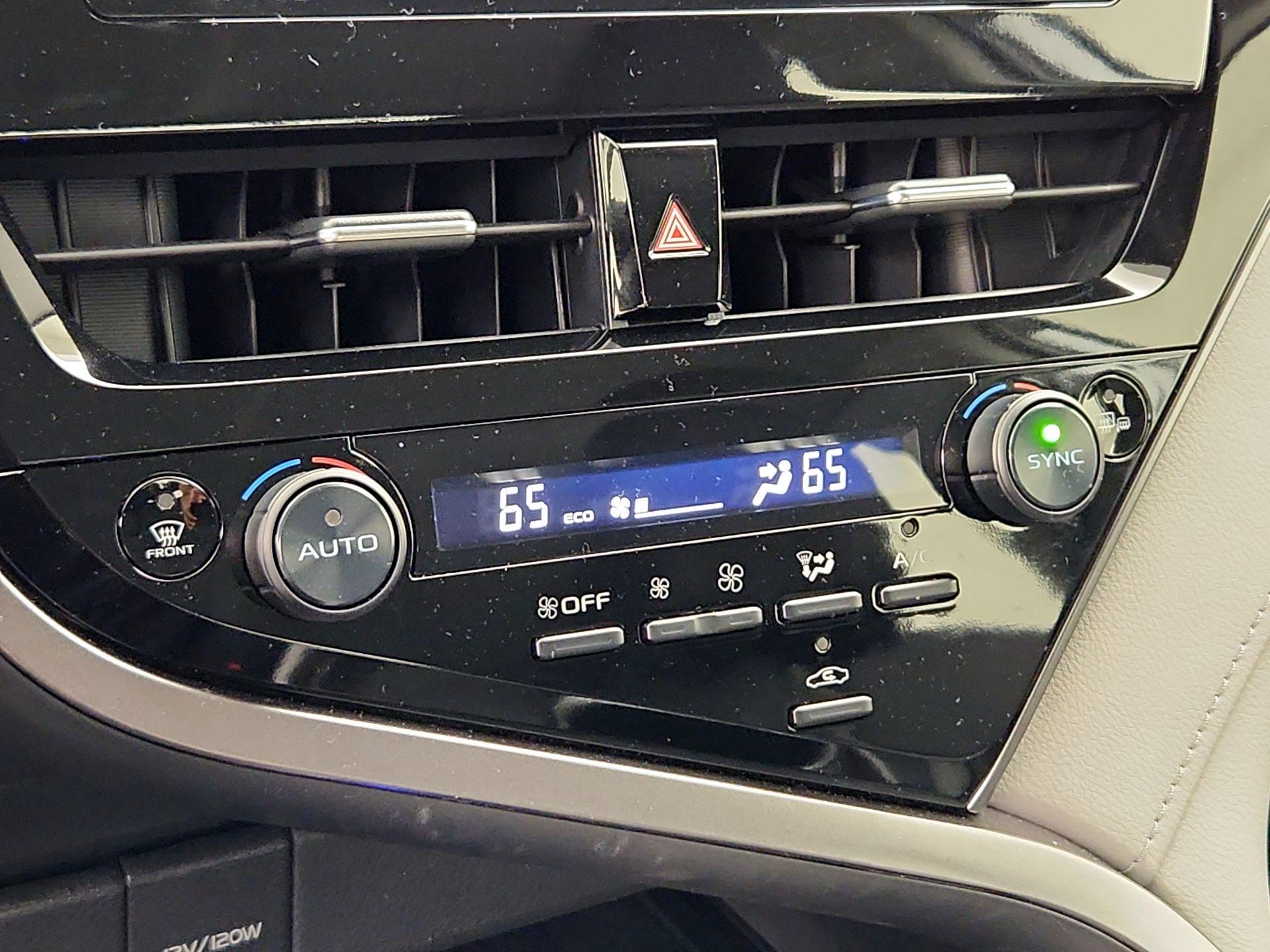 Thumbnail: 2024 Toyota Camry - 16