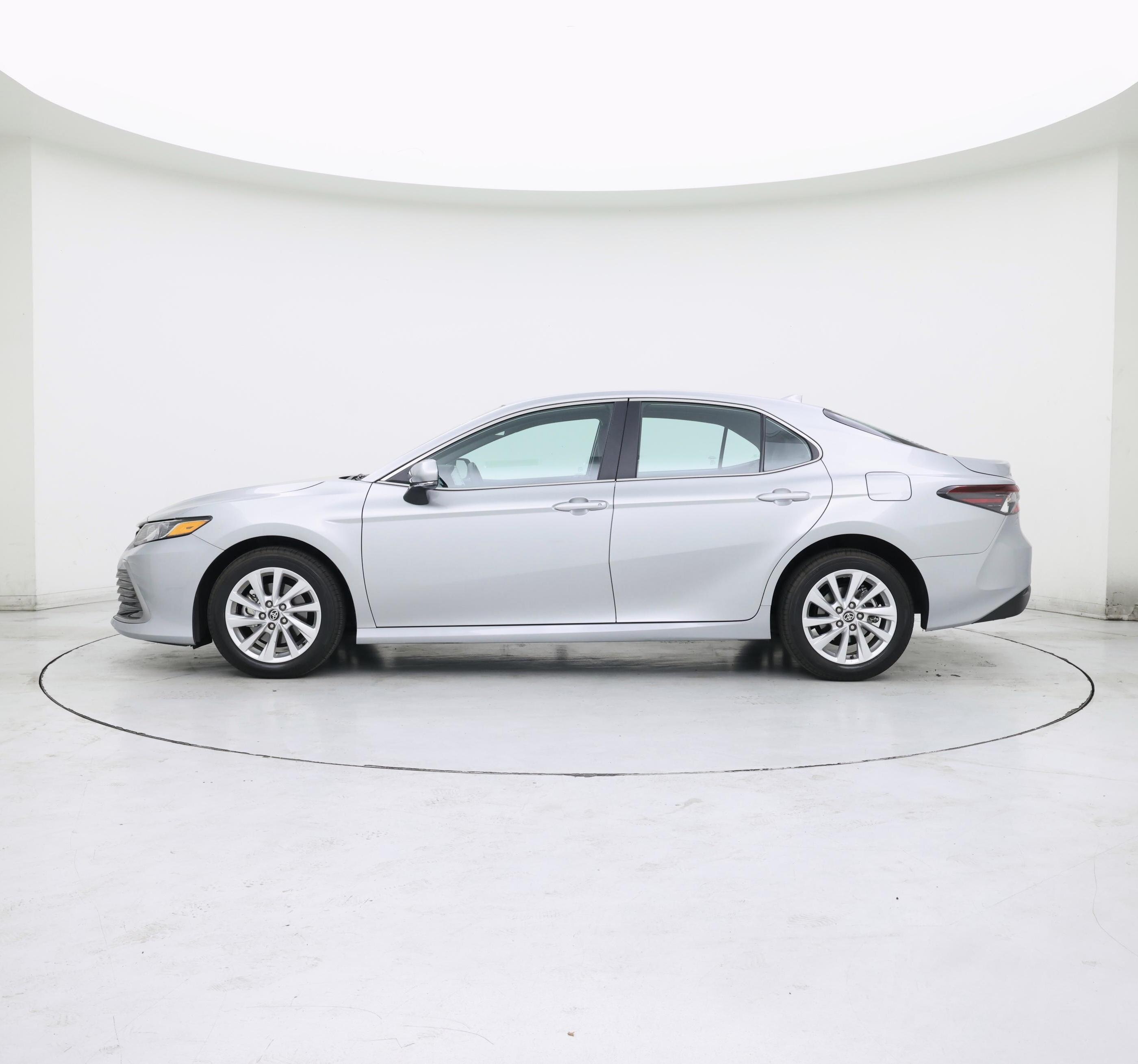 Thumbnail: 2024 Toyota Camry - 3